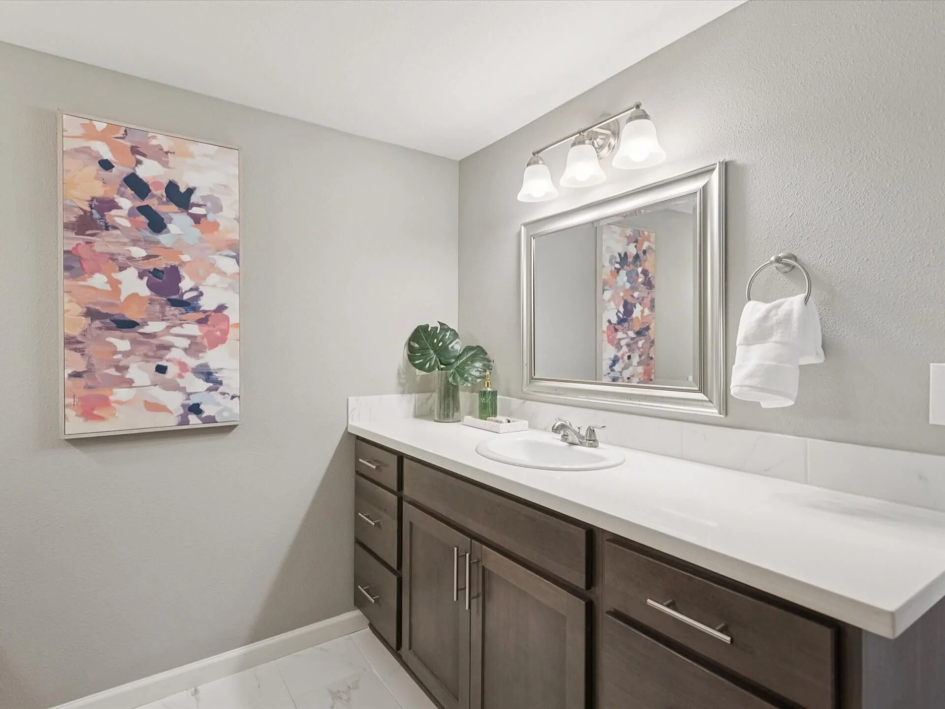 30-SE Ogden St - Portland - 146.jpg