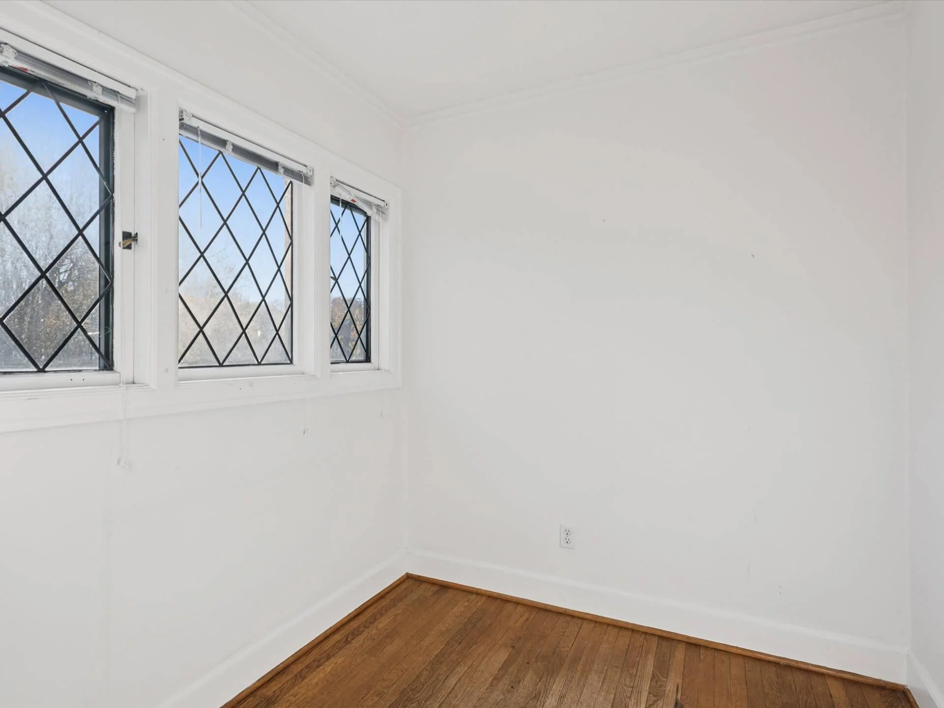 25-NE Hassalo St - Portland - 121.jpg