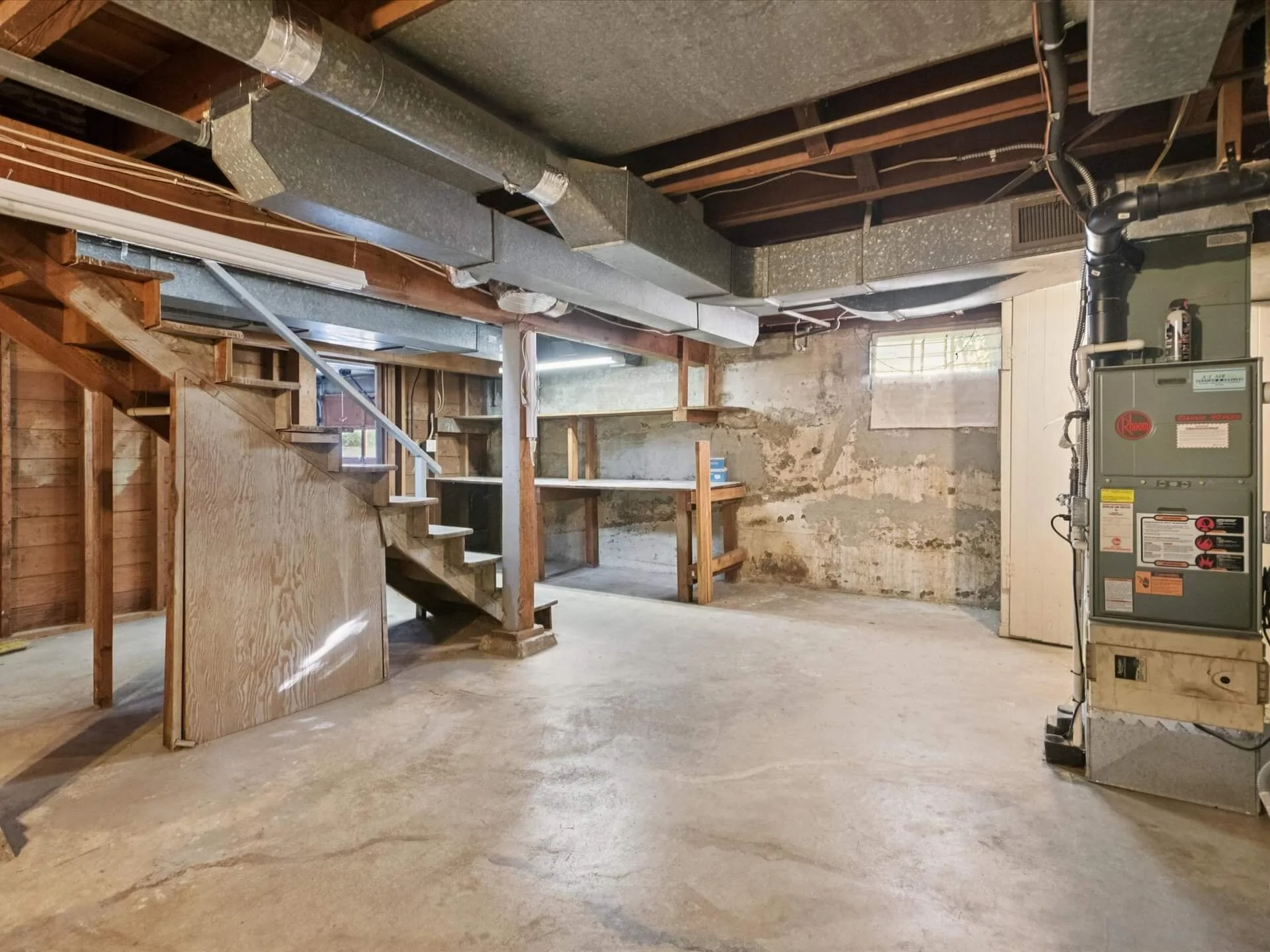 35-NE Hassalo St - Portland - 171.jpg
