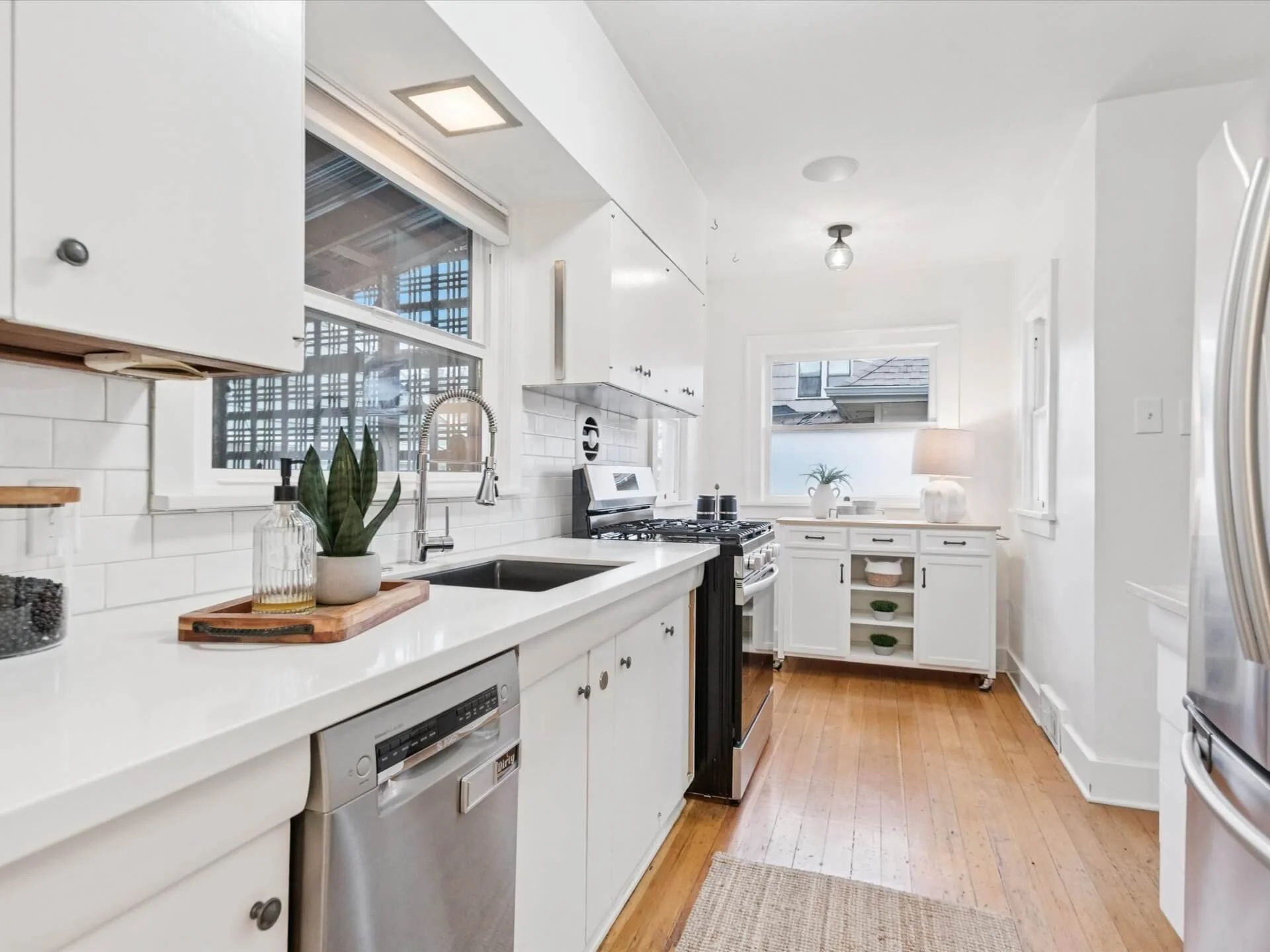 12-NE 57th Ave - Portland - 056.jpg