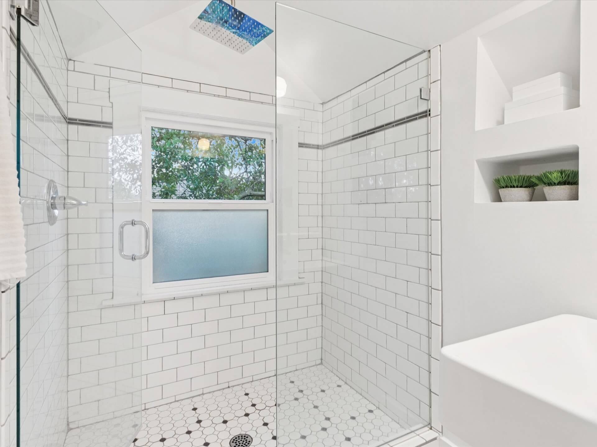 25-NE 57th Ave - Portland - 121.jpg