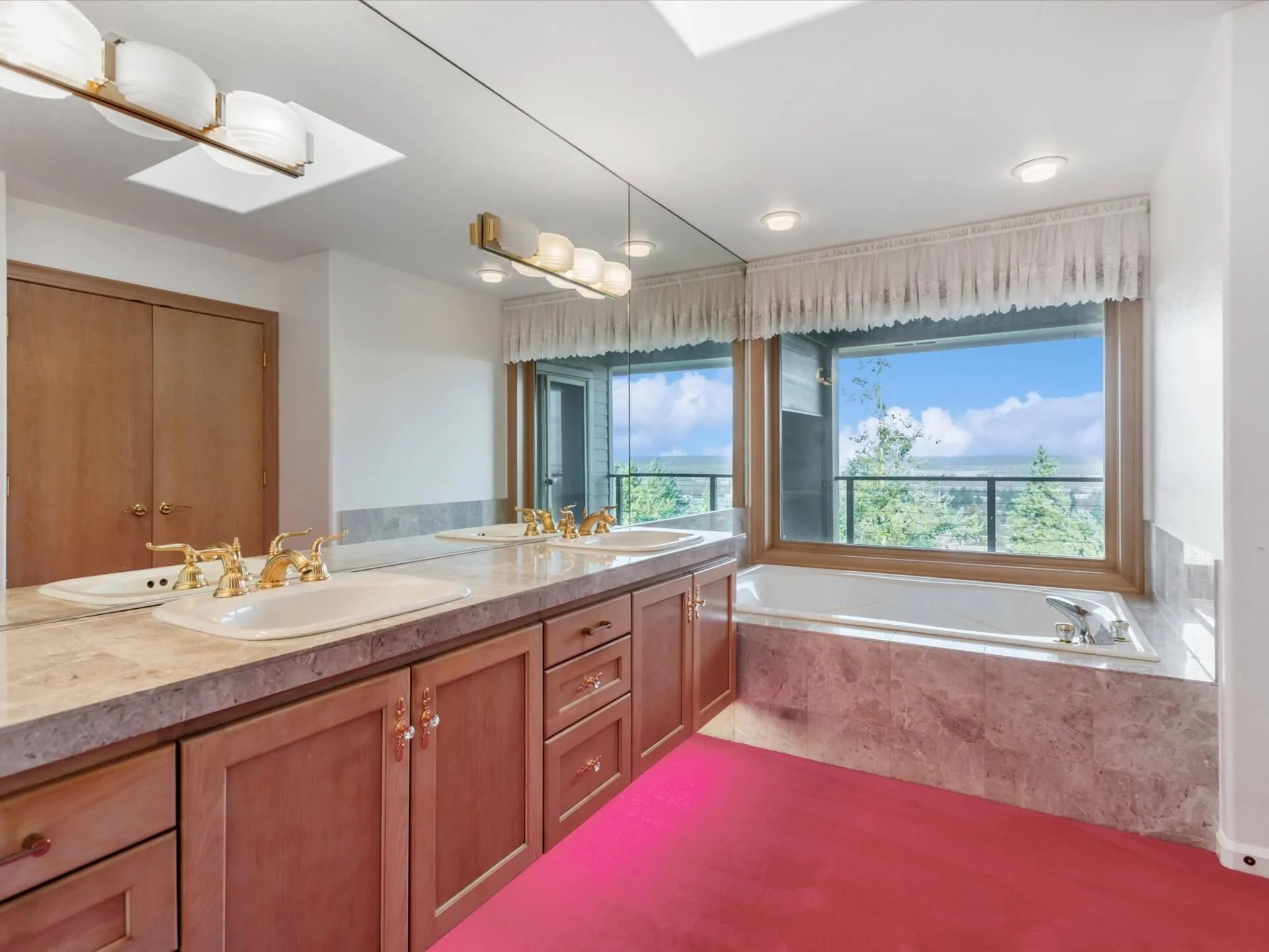 39-NE Cliff St - Portland - 181.jpg