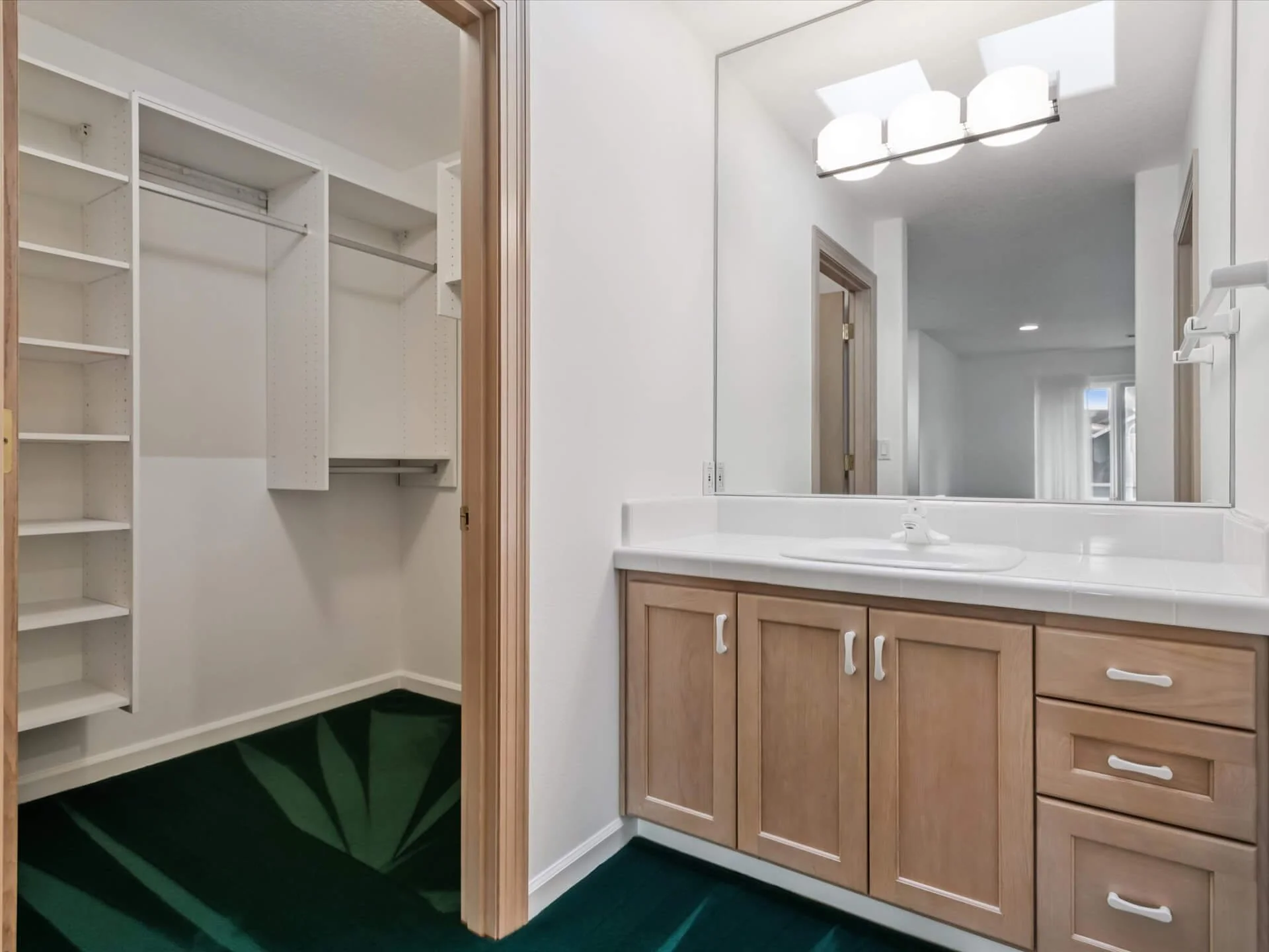 46-NE Cliff St - Portland - 216.jpg