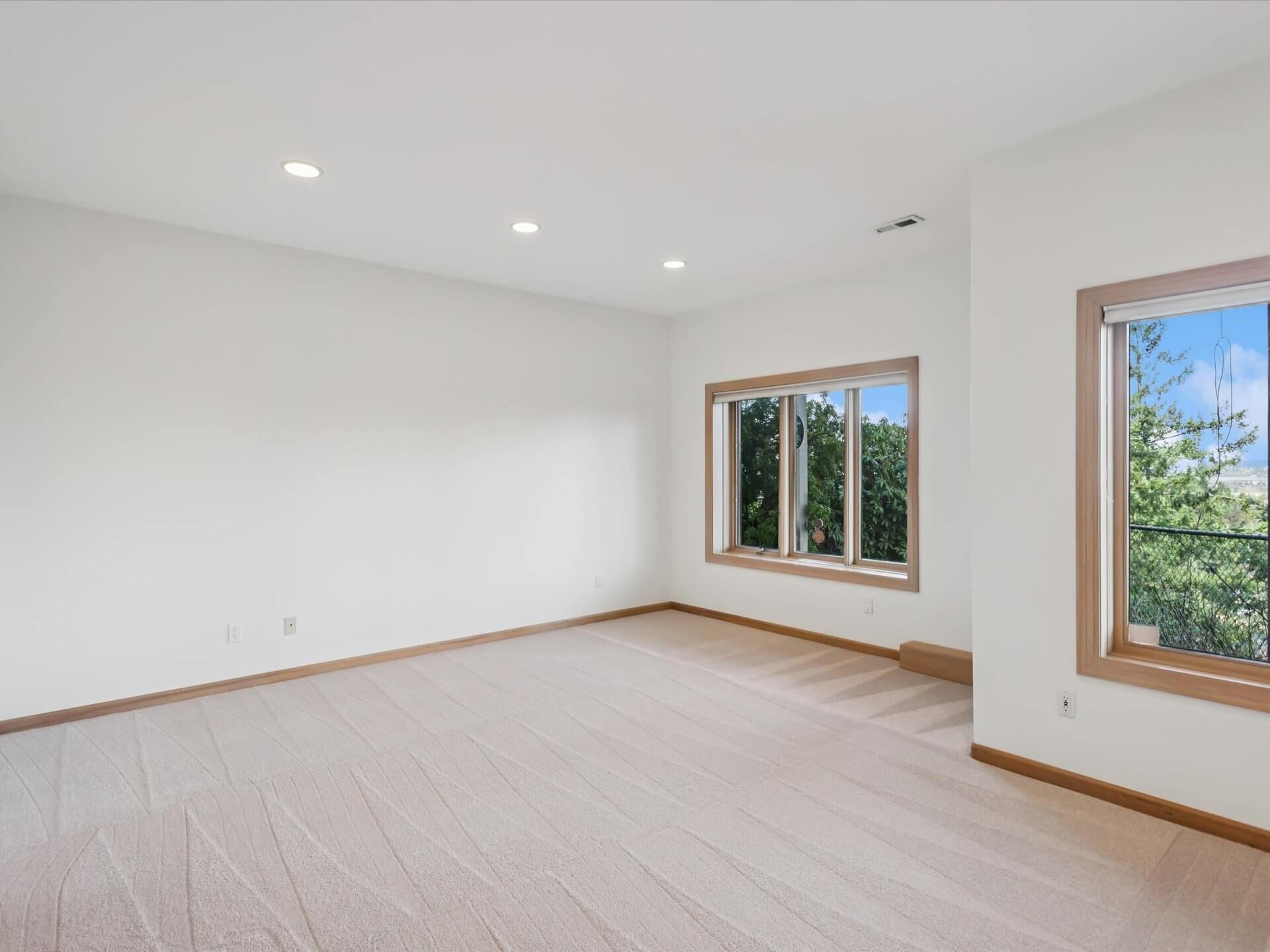 49-NE Cliff St - Portland - 231.jpg