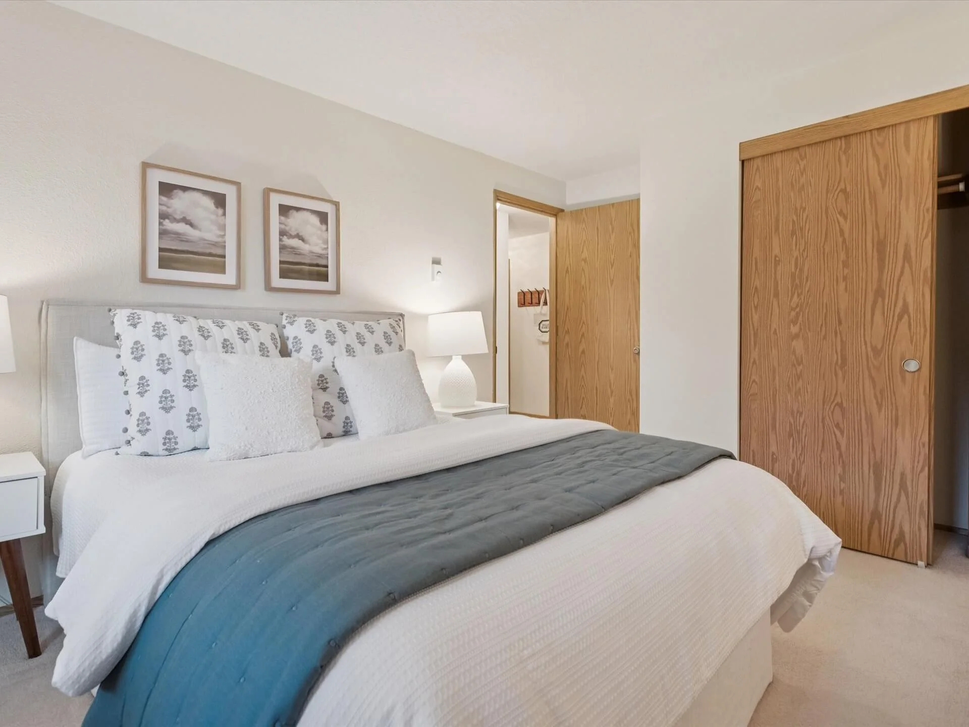 23-SW Allen Blvd - Beaverton - 111.jpg