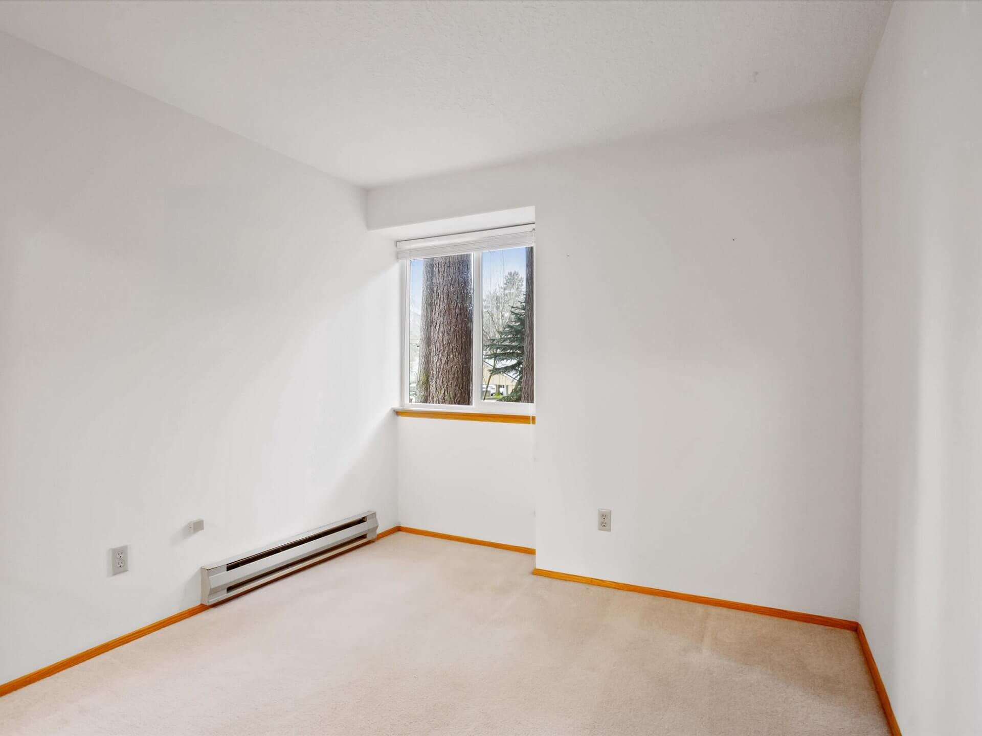 26-SW Allen Blvd - Beaverton - 126.jpg