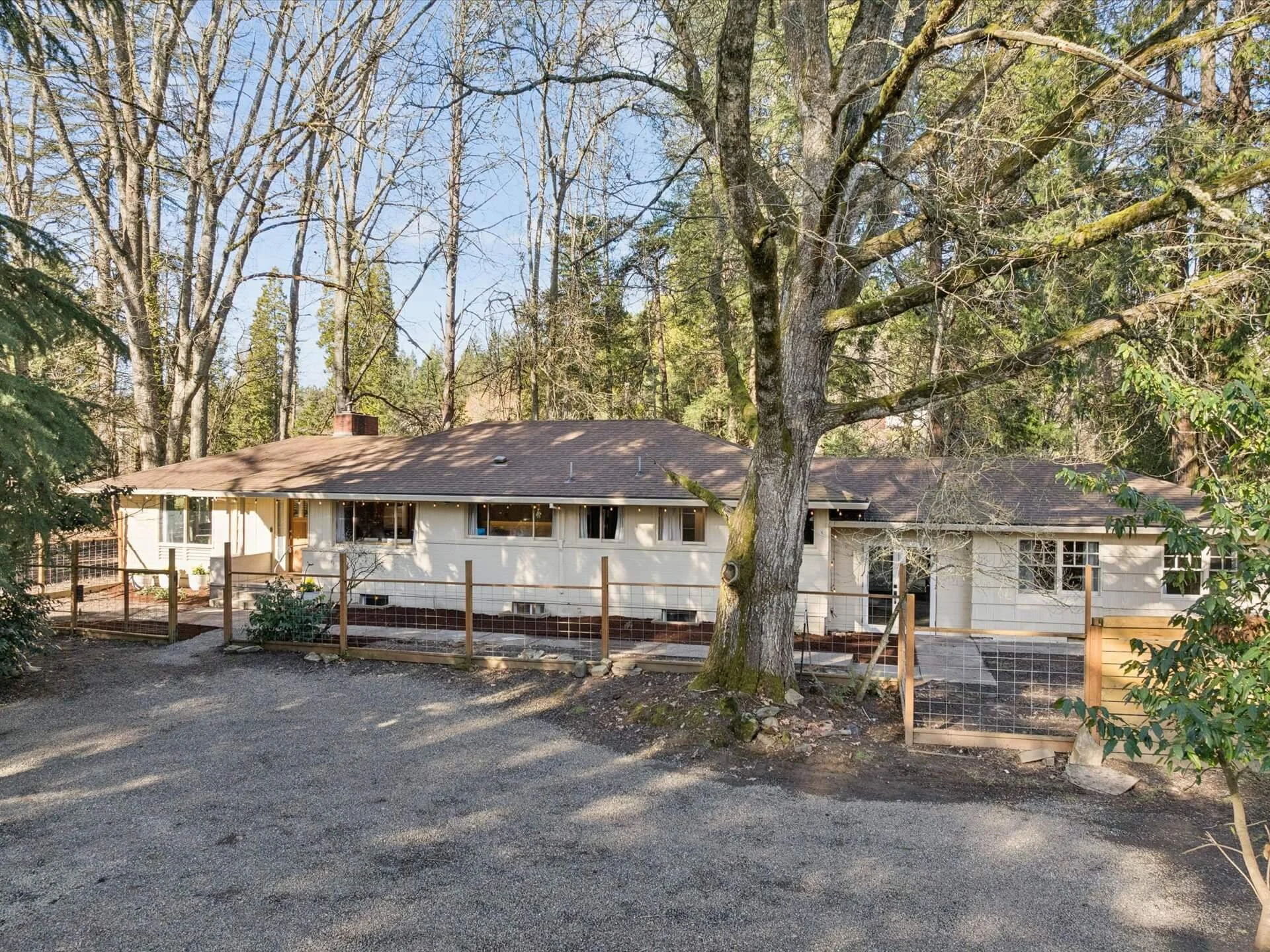 42-SW Scholls Ferry Rd-Beaverton-ap-006.jpg