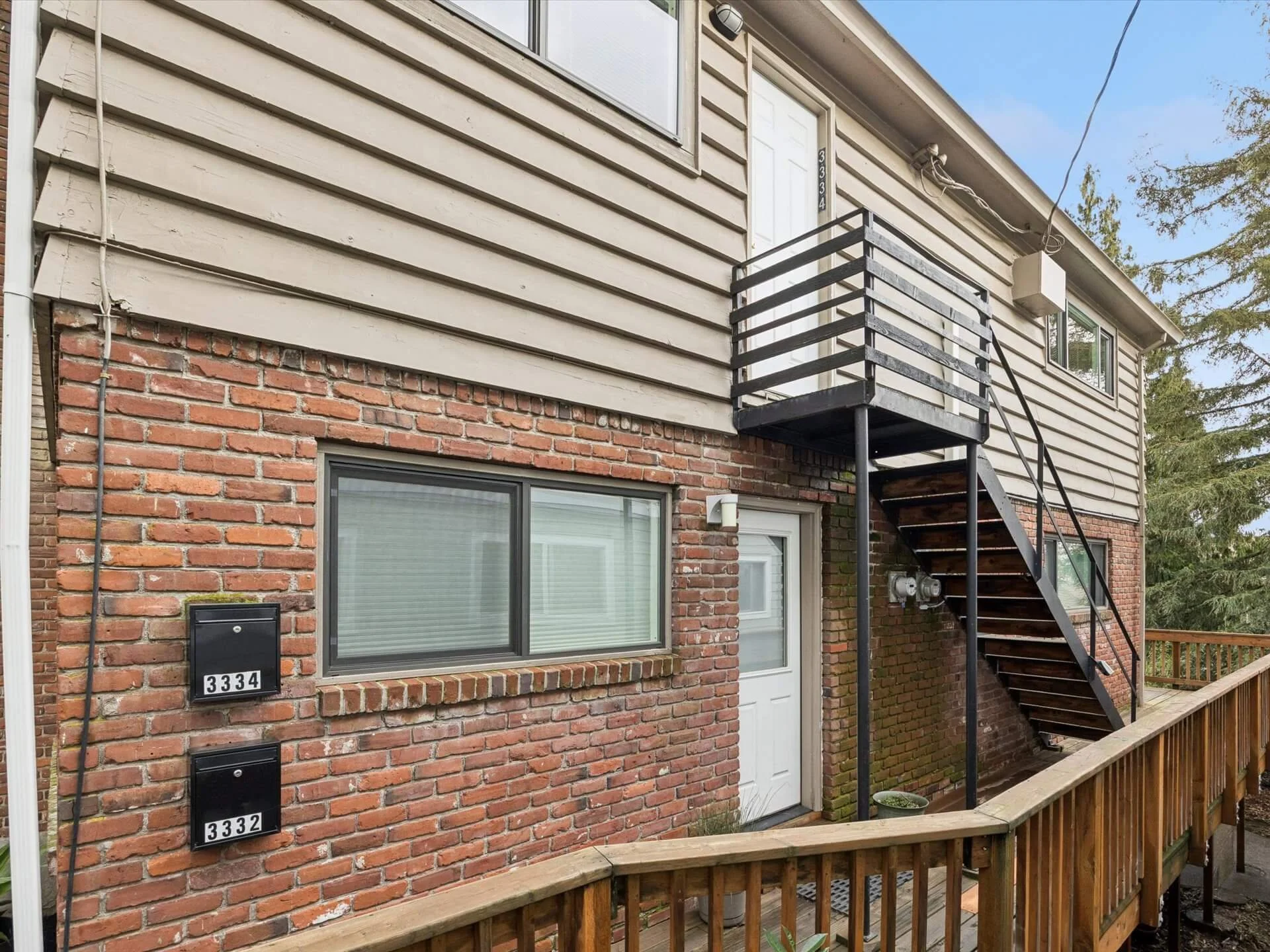 05-3332 SE 9th Ave, Portland - 20260209 - 021.jpg