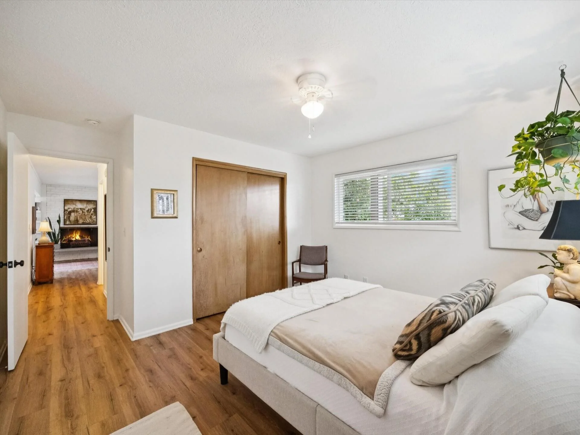 26-3332 SE 9th Ave, Portland - 20260209 - 126.jpg