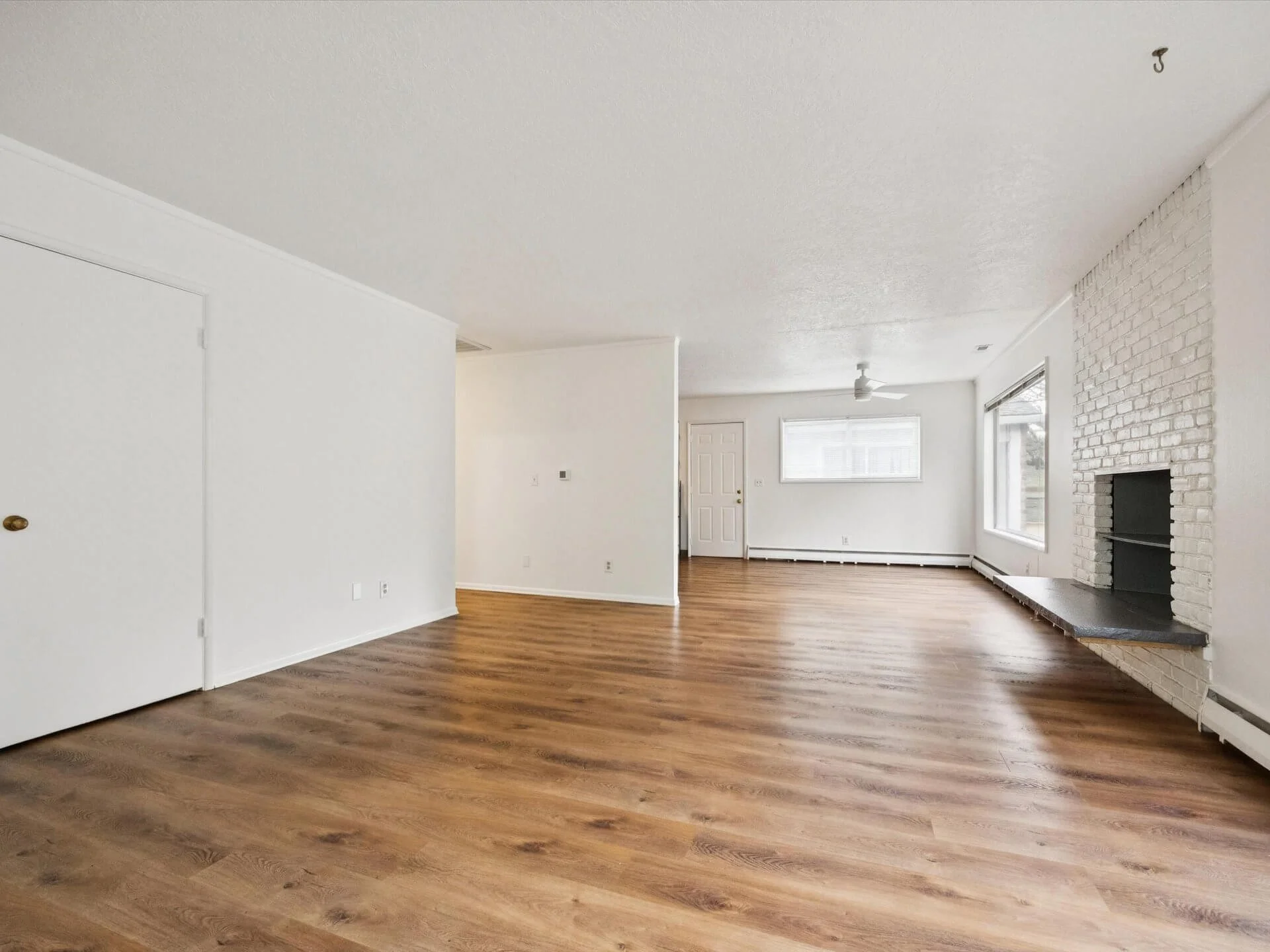 31-3332 SE 9th Ave, Portland - 20260209 - 151.jpg