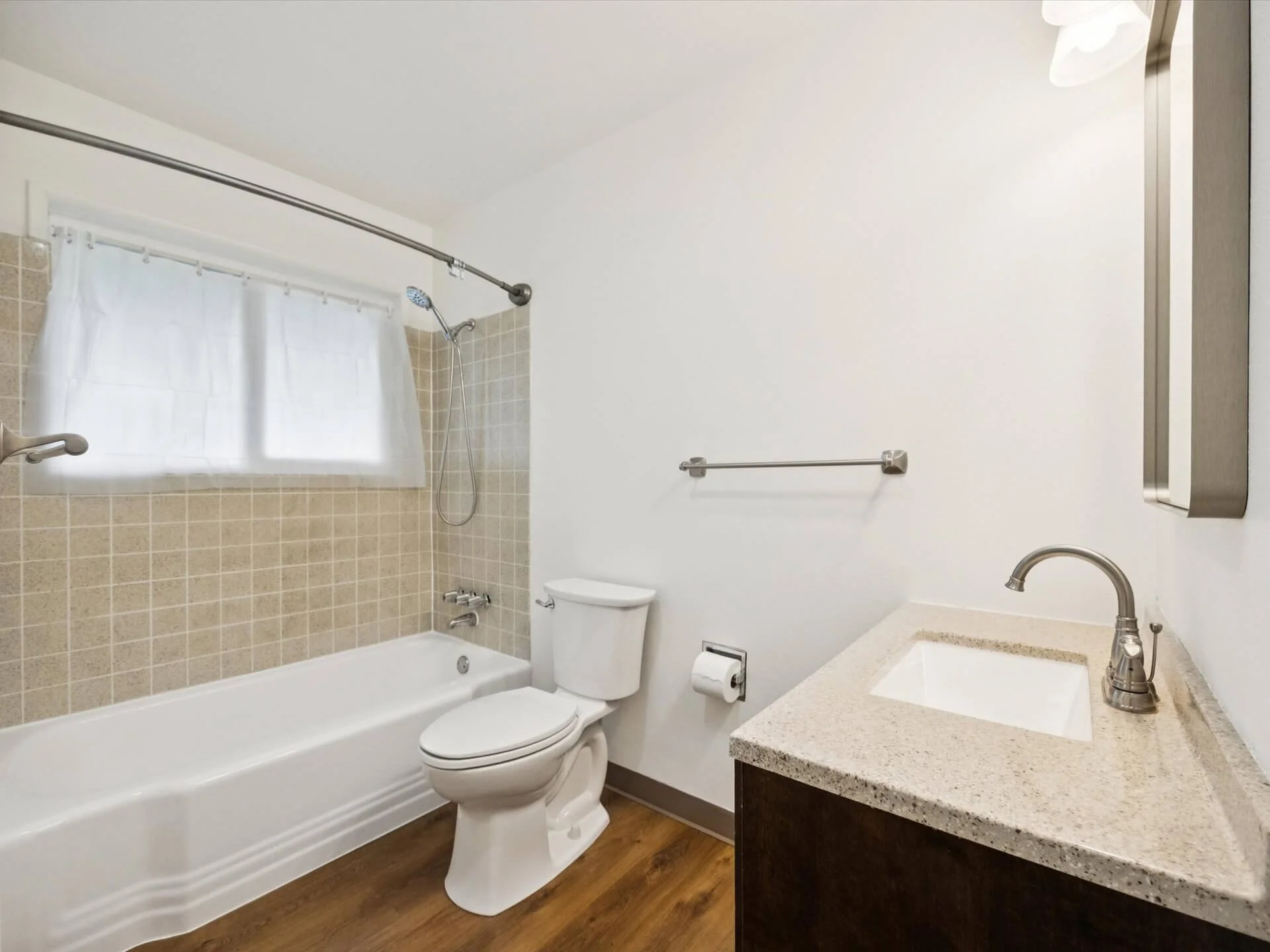 43-3332 SE 9th Ave, Portland - 20260209 - 211.jpg