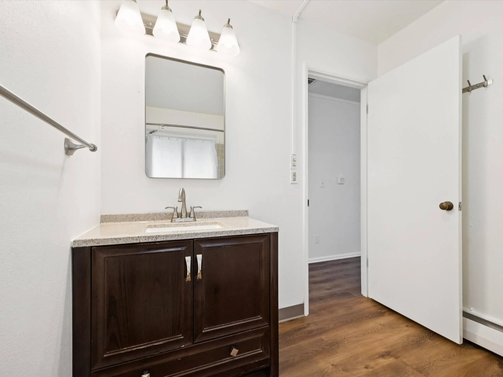 44-3332 SE 9th Ave, Portland - 20260209 - 216.jpg