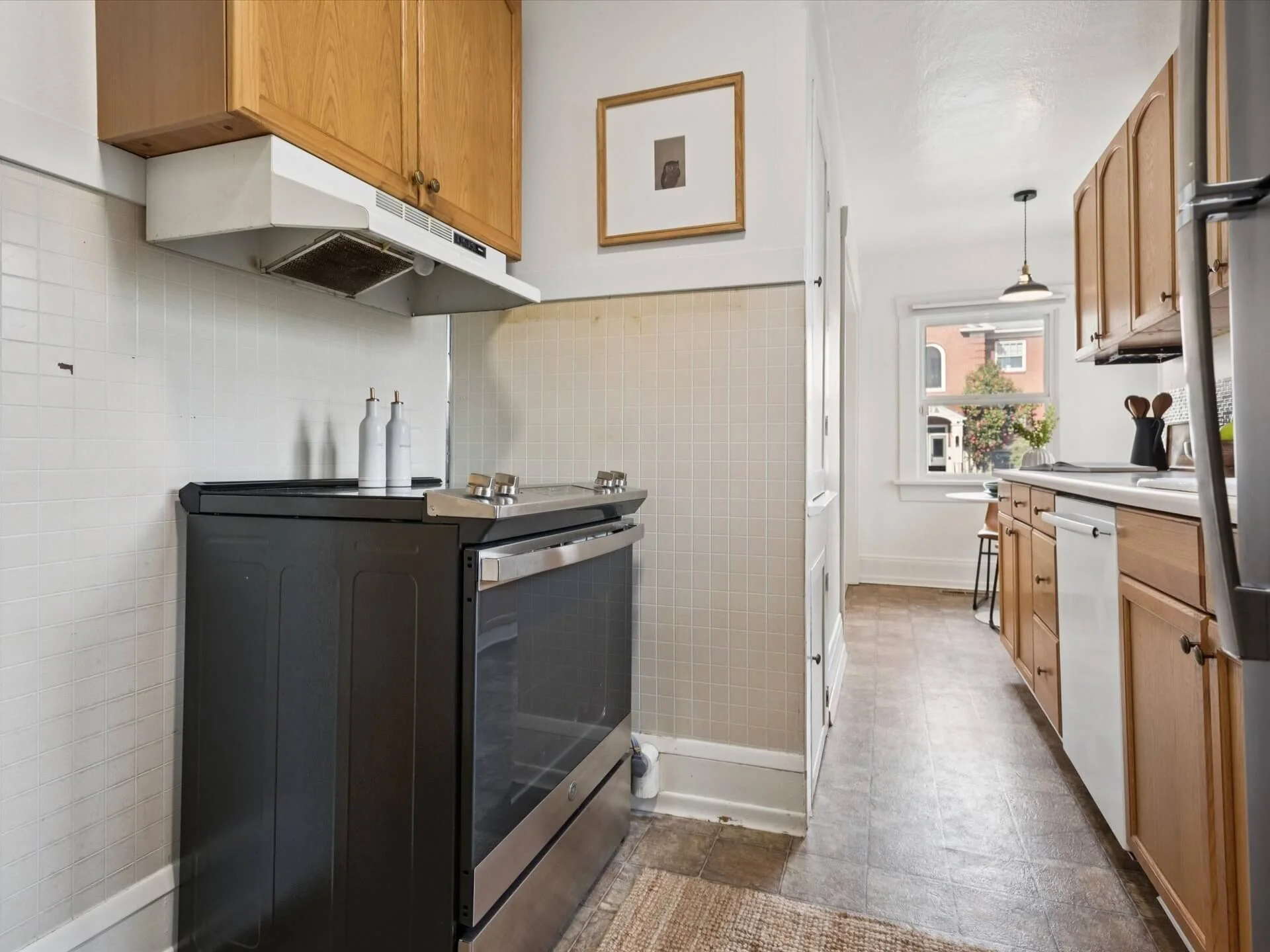 18-NE Oregon St - Portland - 086.jpg