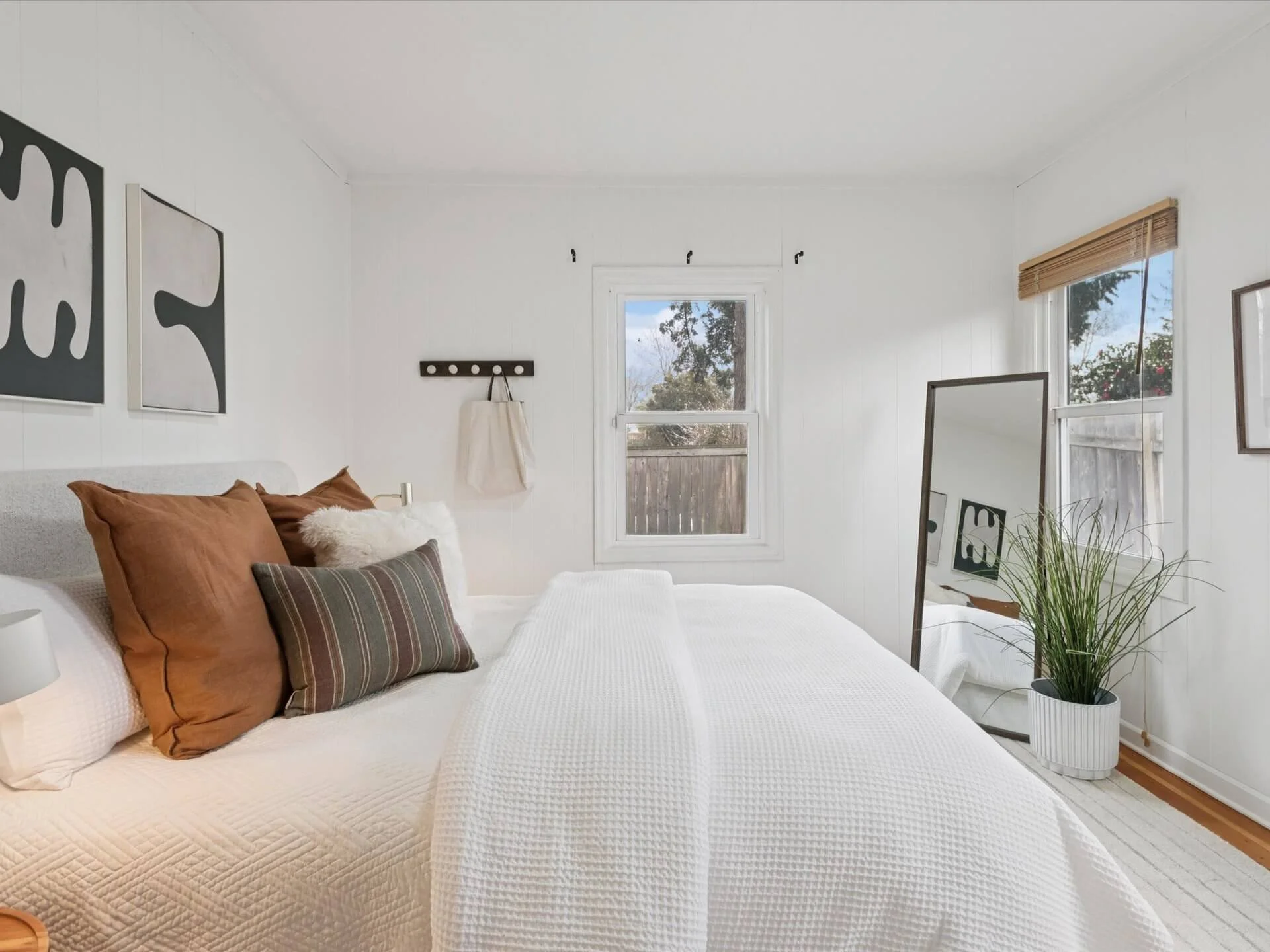 22-NE Oregon St - Portland - 106.jpg