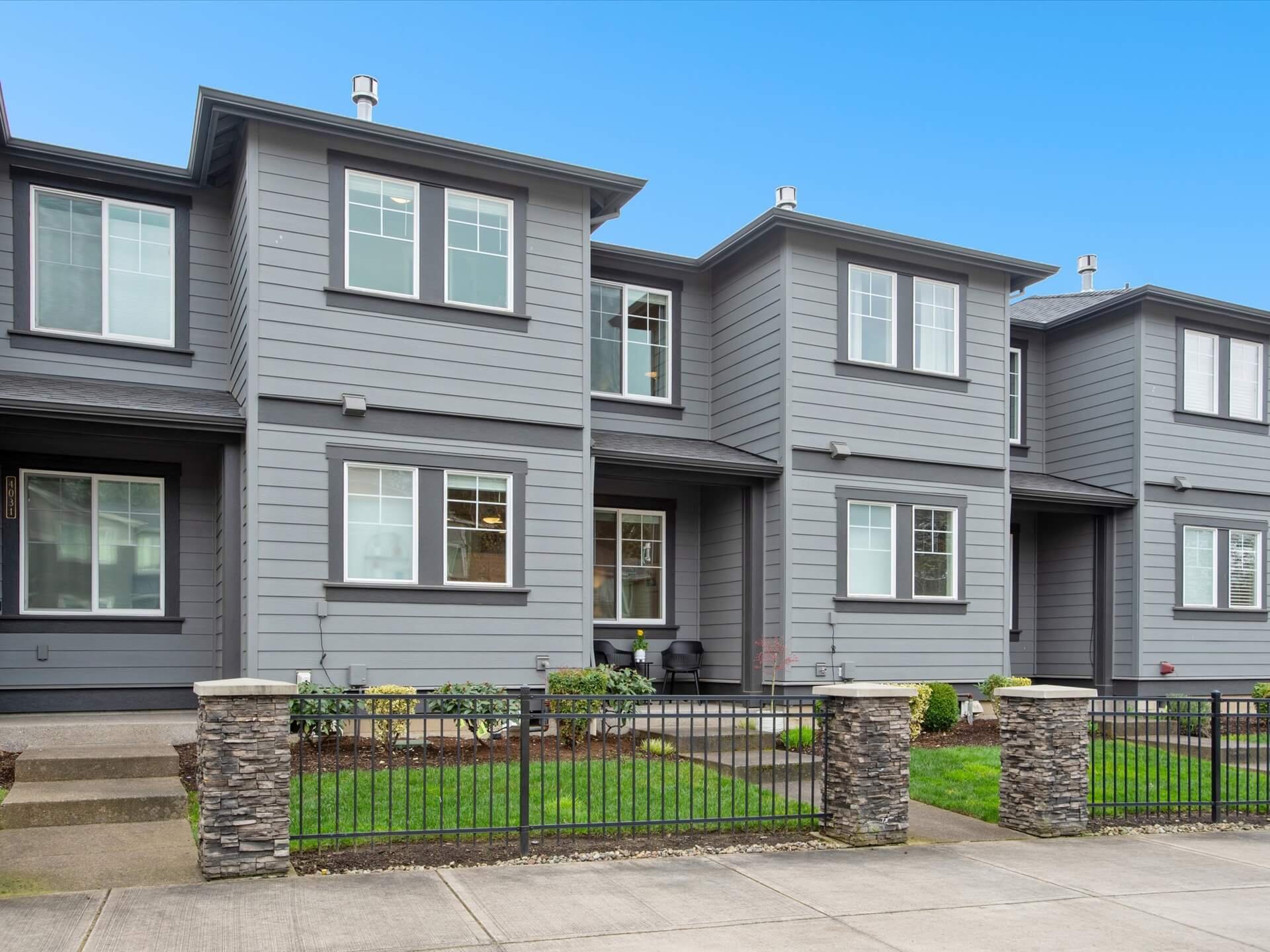 03-SE Century Blvd - Hillsboro - 011.jpg