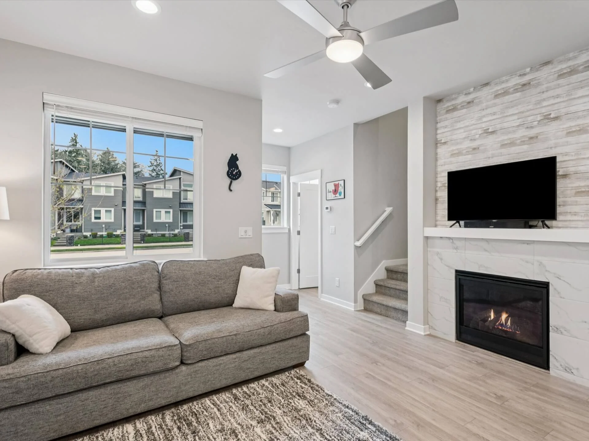 09-SE Century Blvd - Hillsboro - 041.jpg