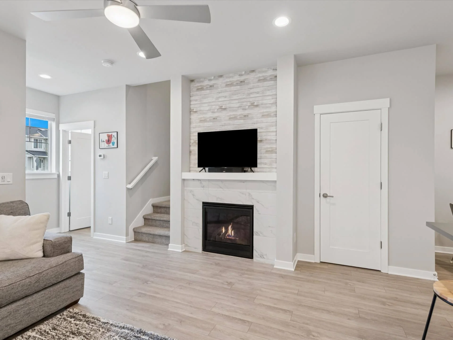 10-SE Century Blvd - Hillsboro - 046.jpg