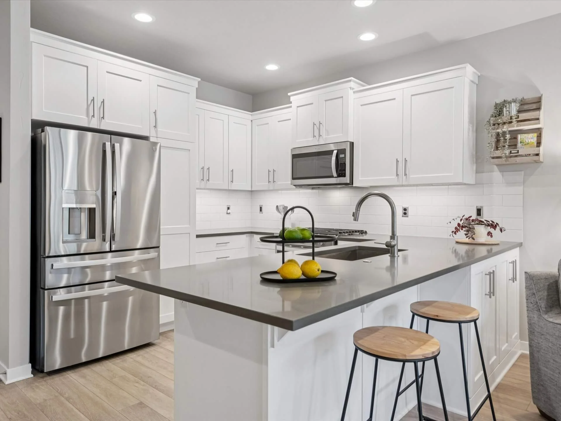 13-SE Century Blvd - Hillsboro - 061.jpg
