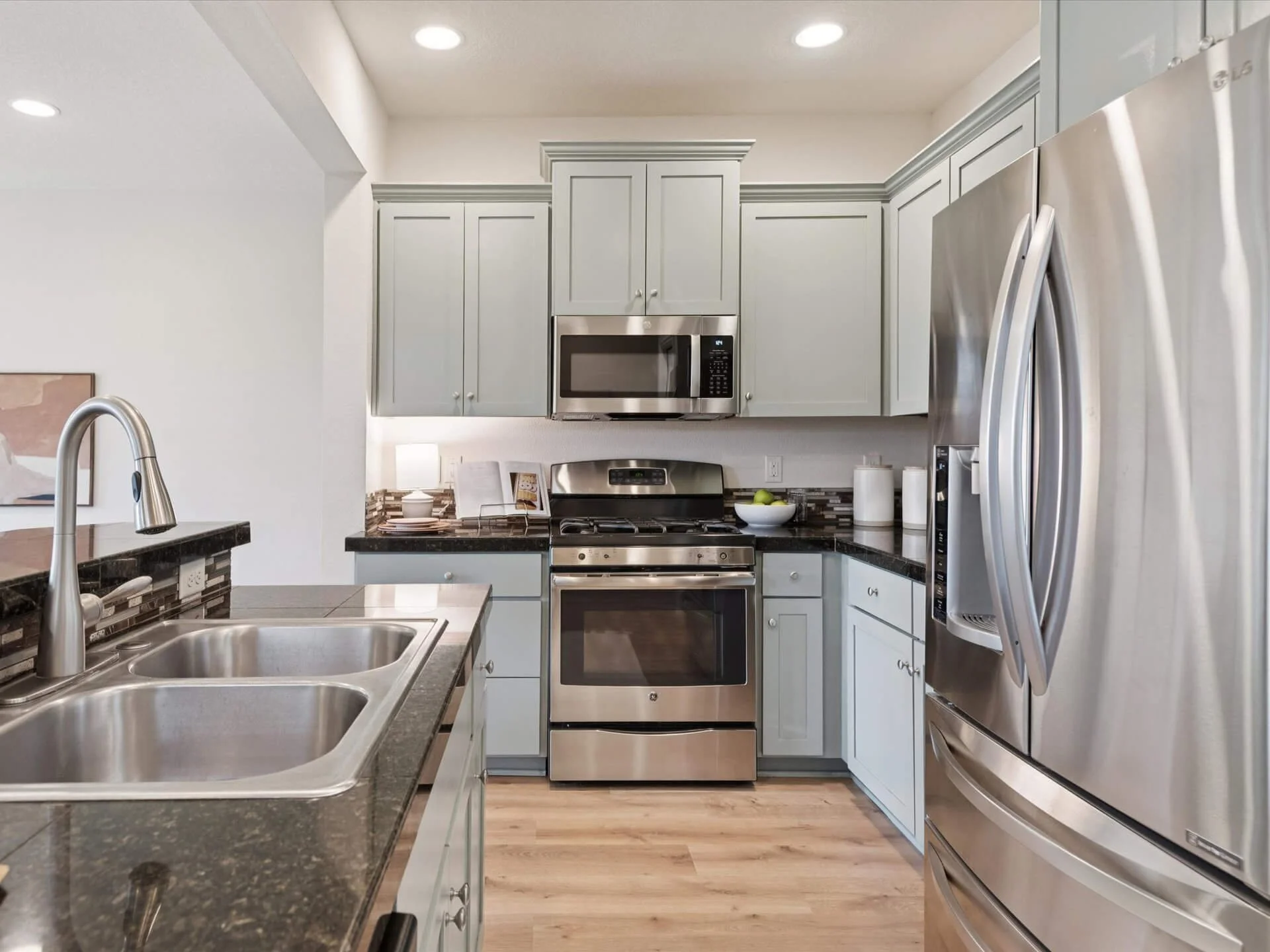 16-SE Taralon Drive - Happy Valley - 076.jpg