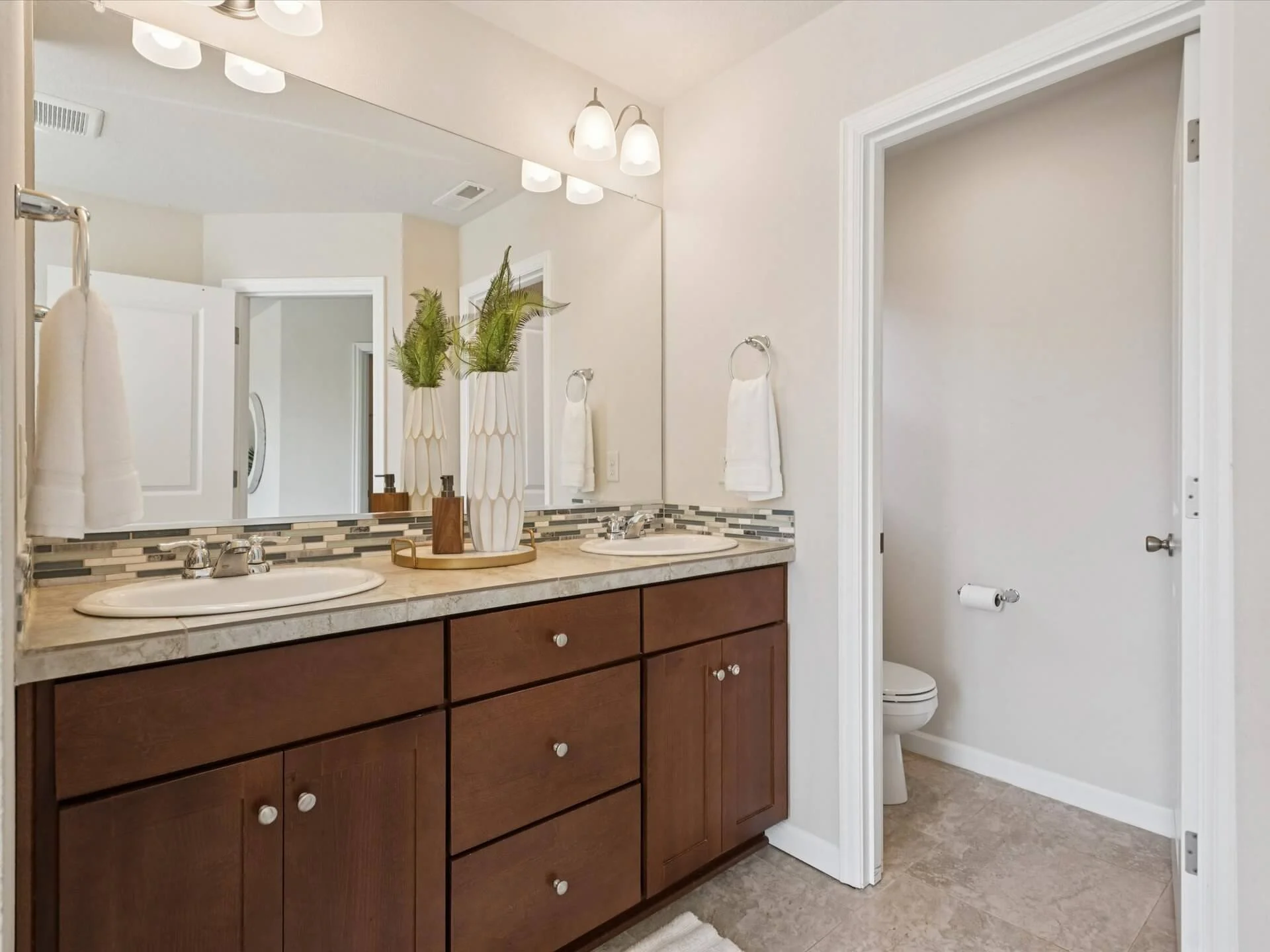 27-SE Taralon Drive - Happy Valley - 131.jpg