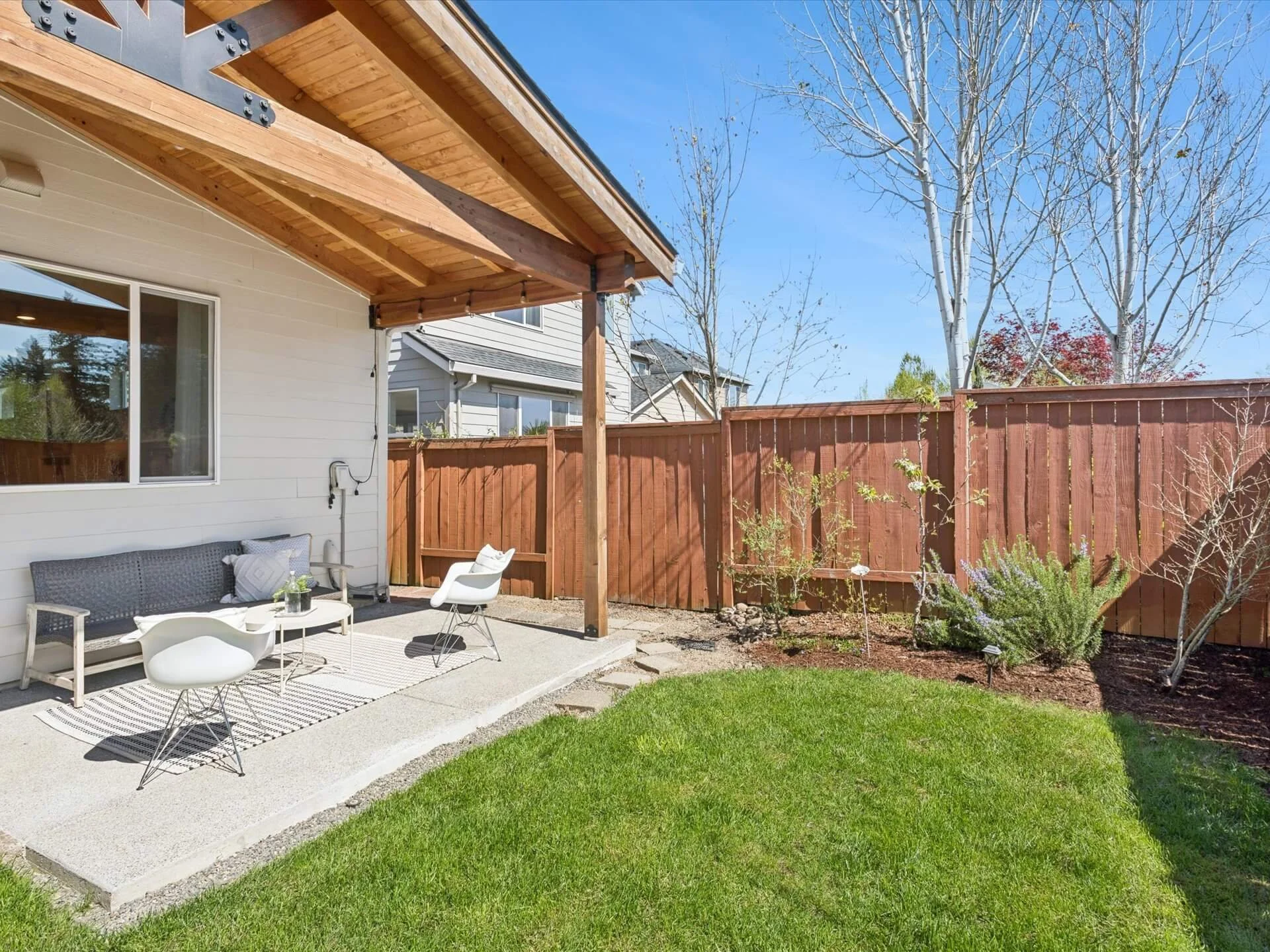 39-SE Taralon Drive - Happy Valley - 191.jpg
