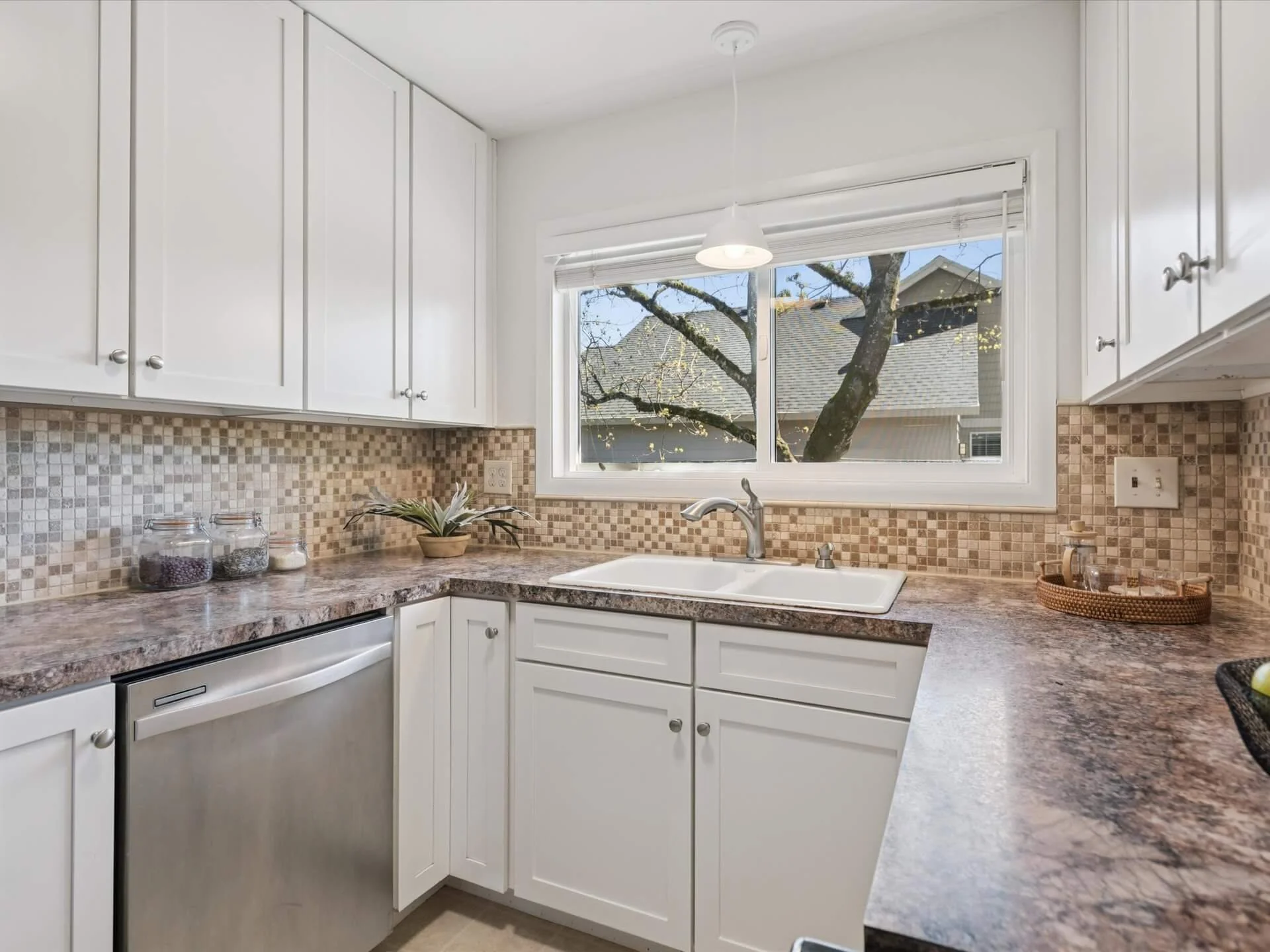 19-SW Coral St - Tigard - 091.jpg