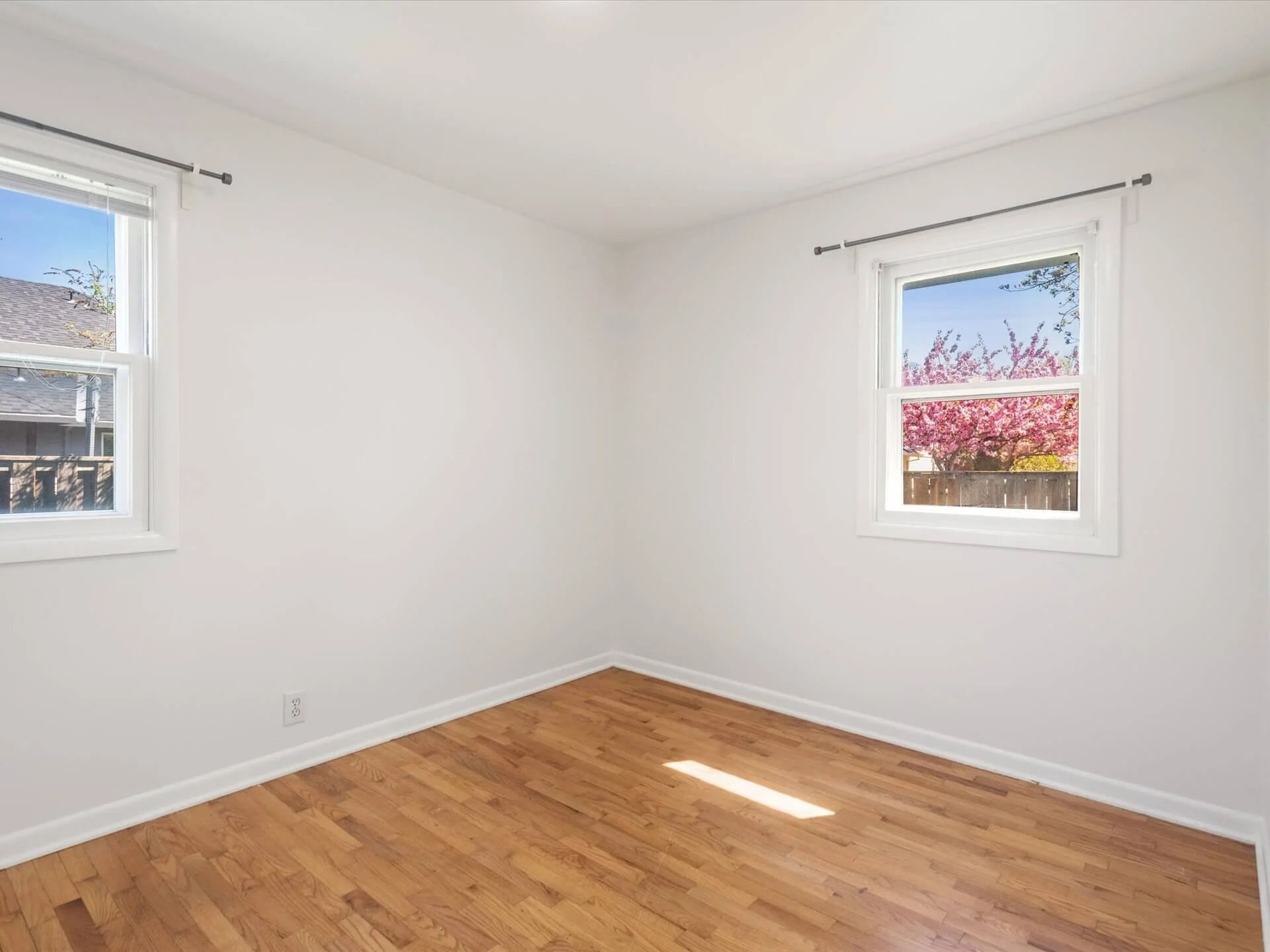 24-SW Coral St - Tigard - 116.jpg