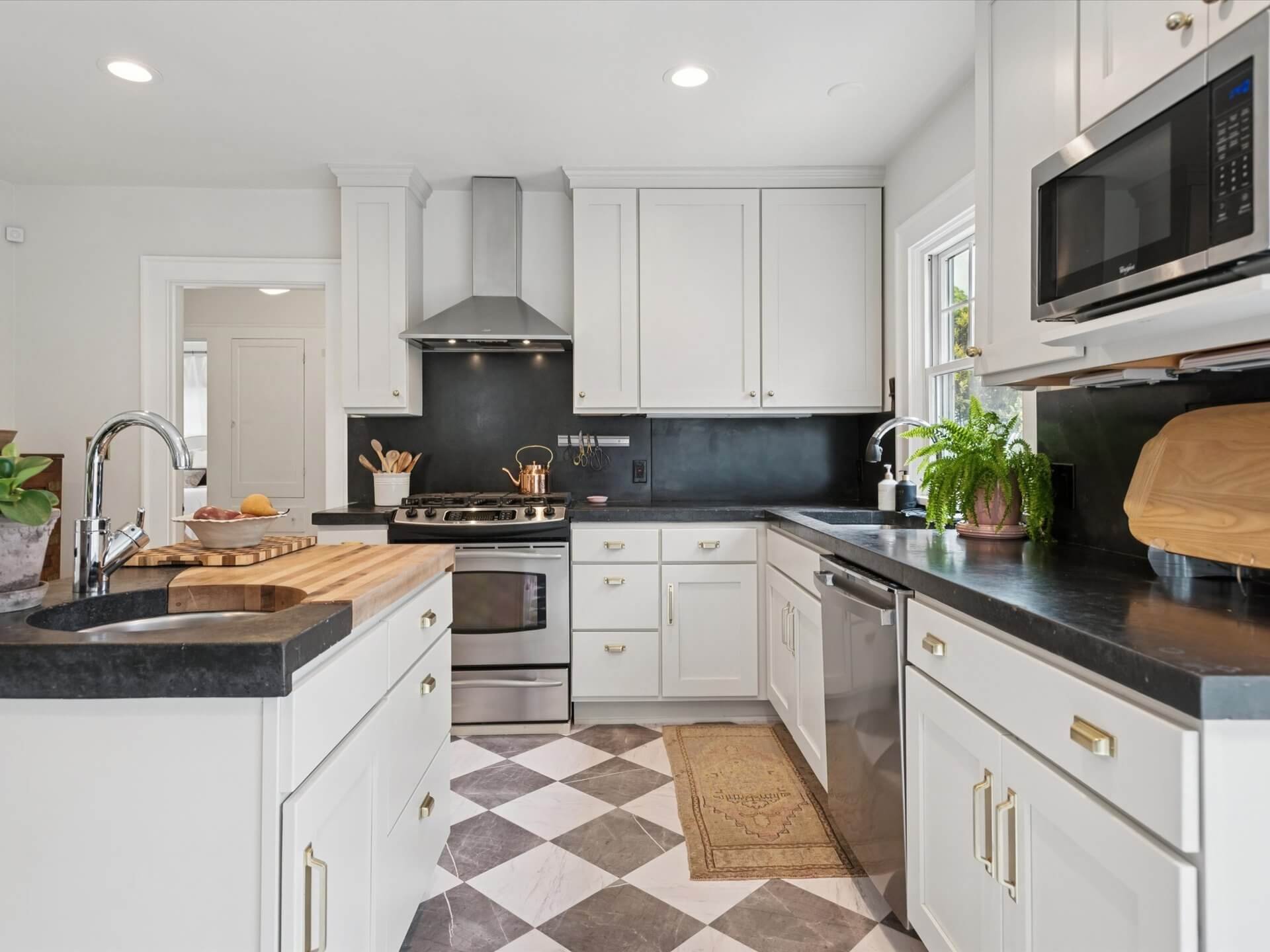 13-NE Multnomah St - Portland - 061.jpg