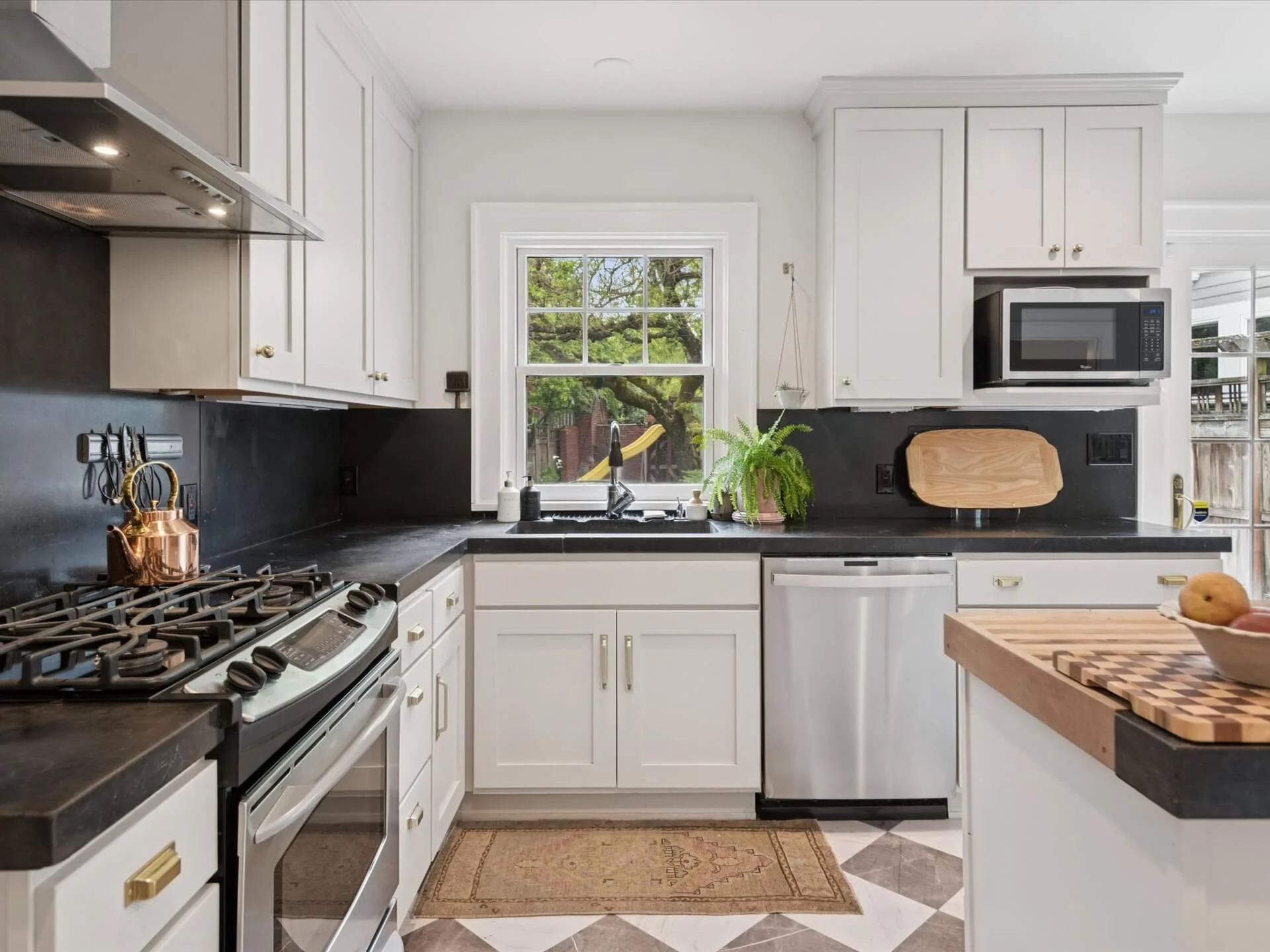 16-NE Multnomah St - Portland - 076.jpg