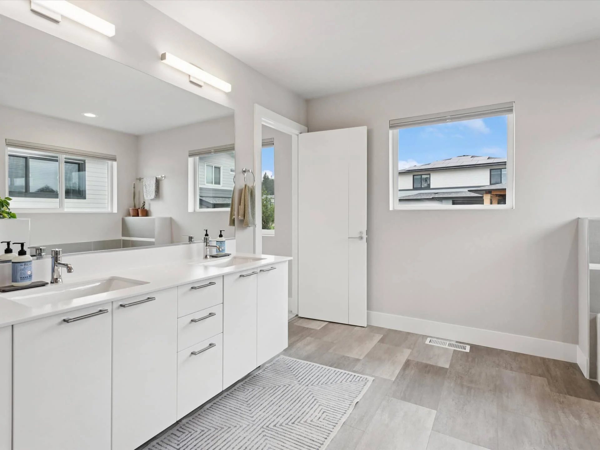31-SE Snow Blanket Terrace - Happy Valley - 151.jpg