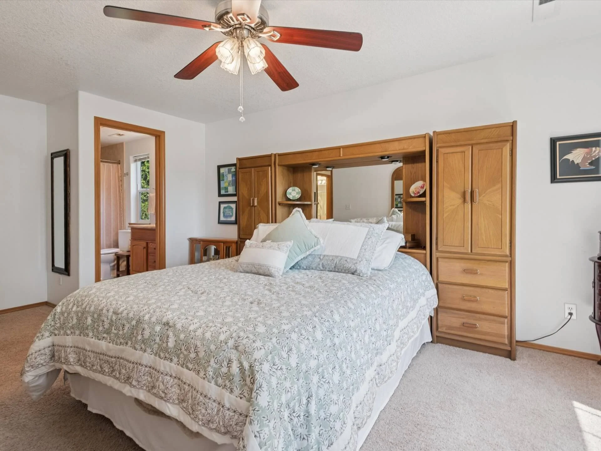 22-SE 18th Ave. - Hillsboro - 106.jpg