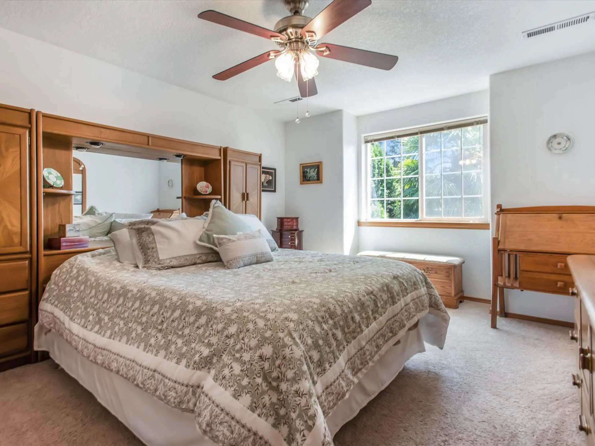 23-SE 18th Ave. - Hillsboro - 111.jpg