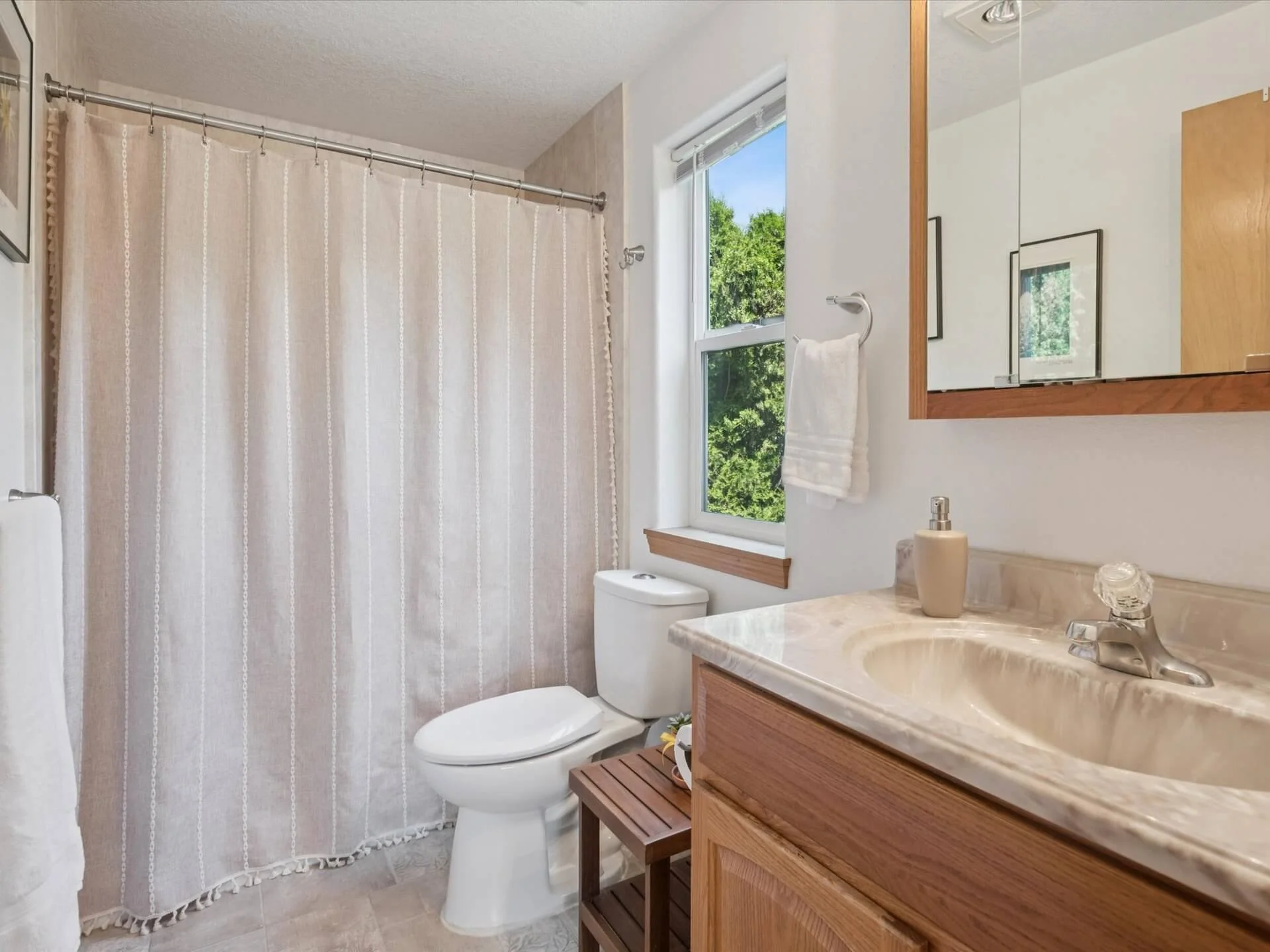 24-SE 18th Ave. - Hillsboro - 116.jpg