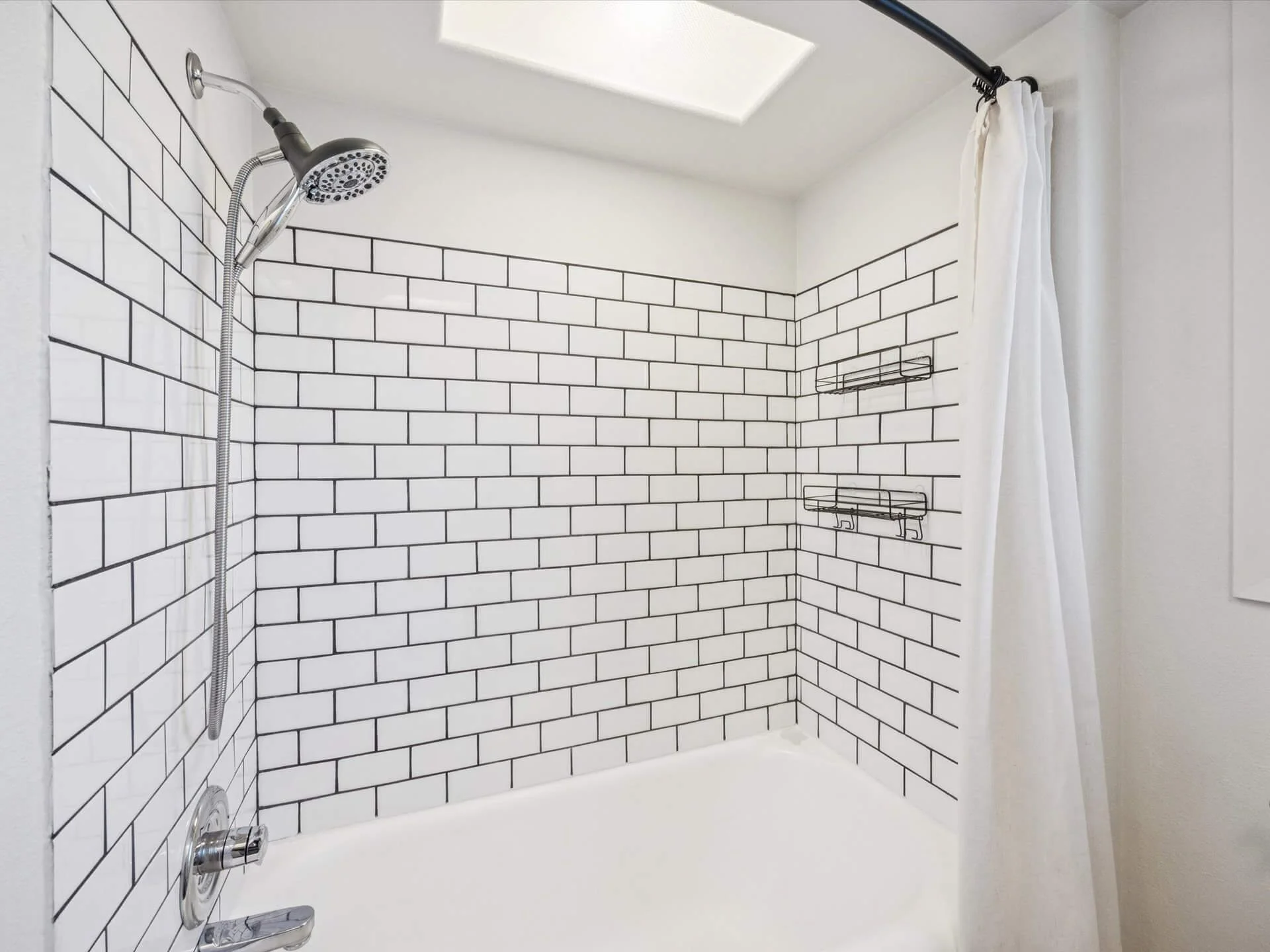 22-N Detroit Ave, Portland - 20260511 - 106.jpg
