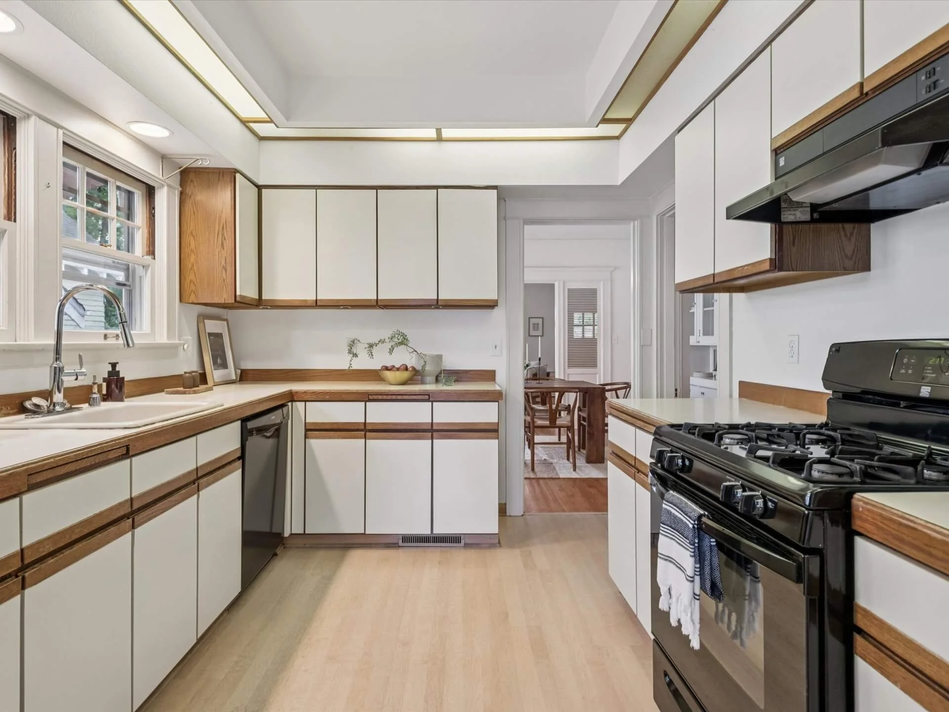 17-NE Laddington Ct. - Portland - 081.jpg