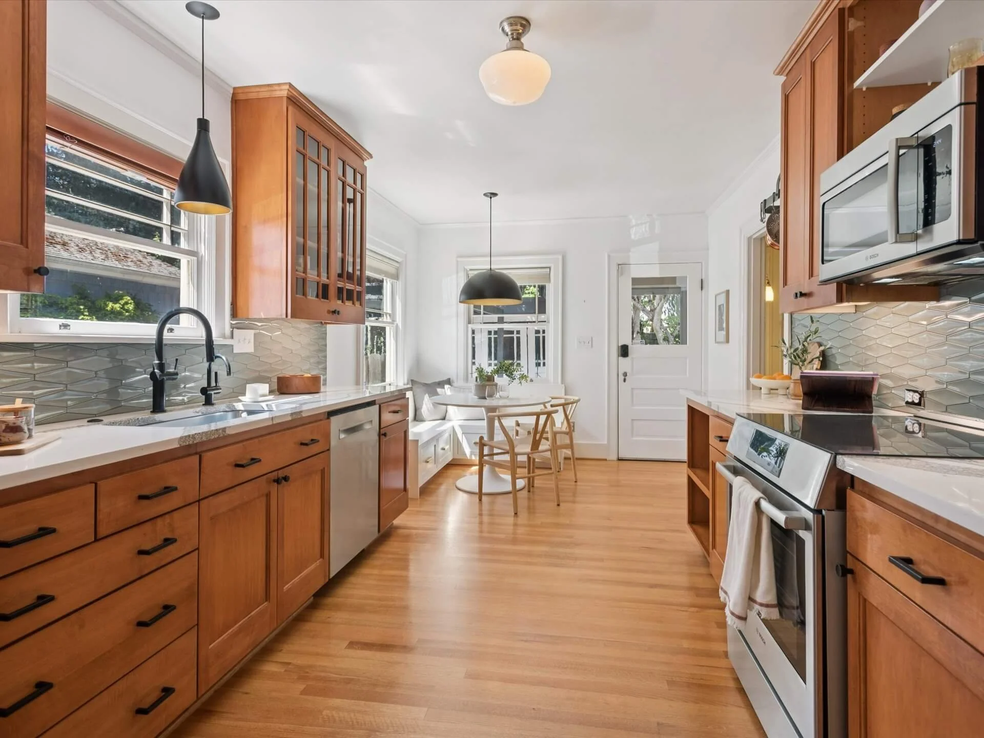 16-SE Ankeny St. - Portland - 076.jpg