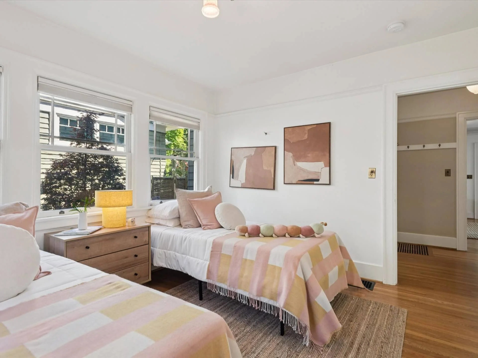 24-SE Ankeny St. - Portland - 116.jpg