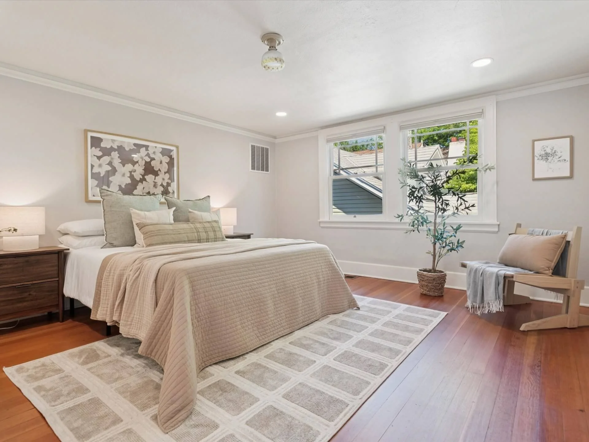 29-SE Ankeny St. - Portland - 141.jpg