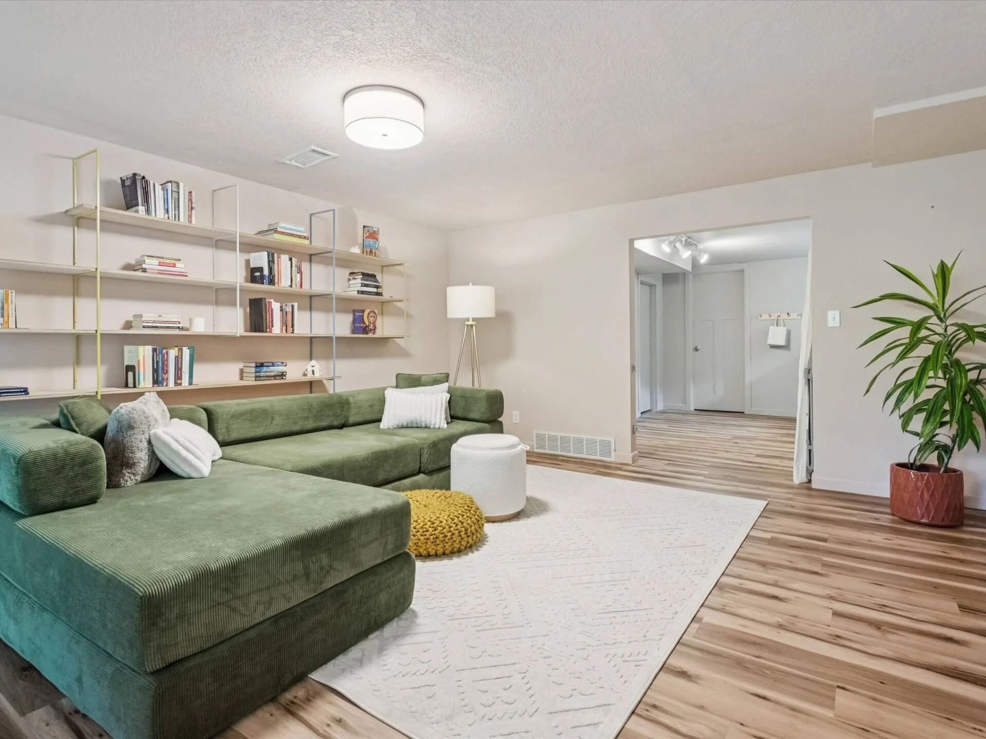 32-SW Nevada Terrace - Portland - 156.jpg