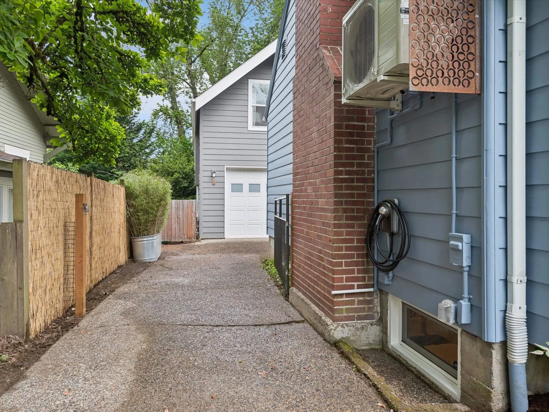 05-SE Tibbetts St. - Portland - 021.jpg