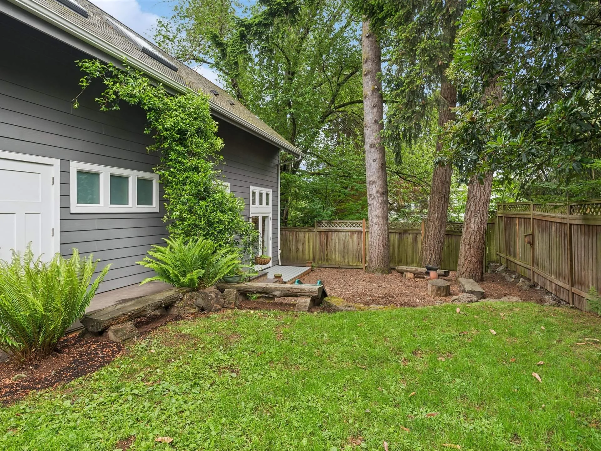 56-SE Tibbetts St. - Portland - 276.jpg