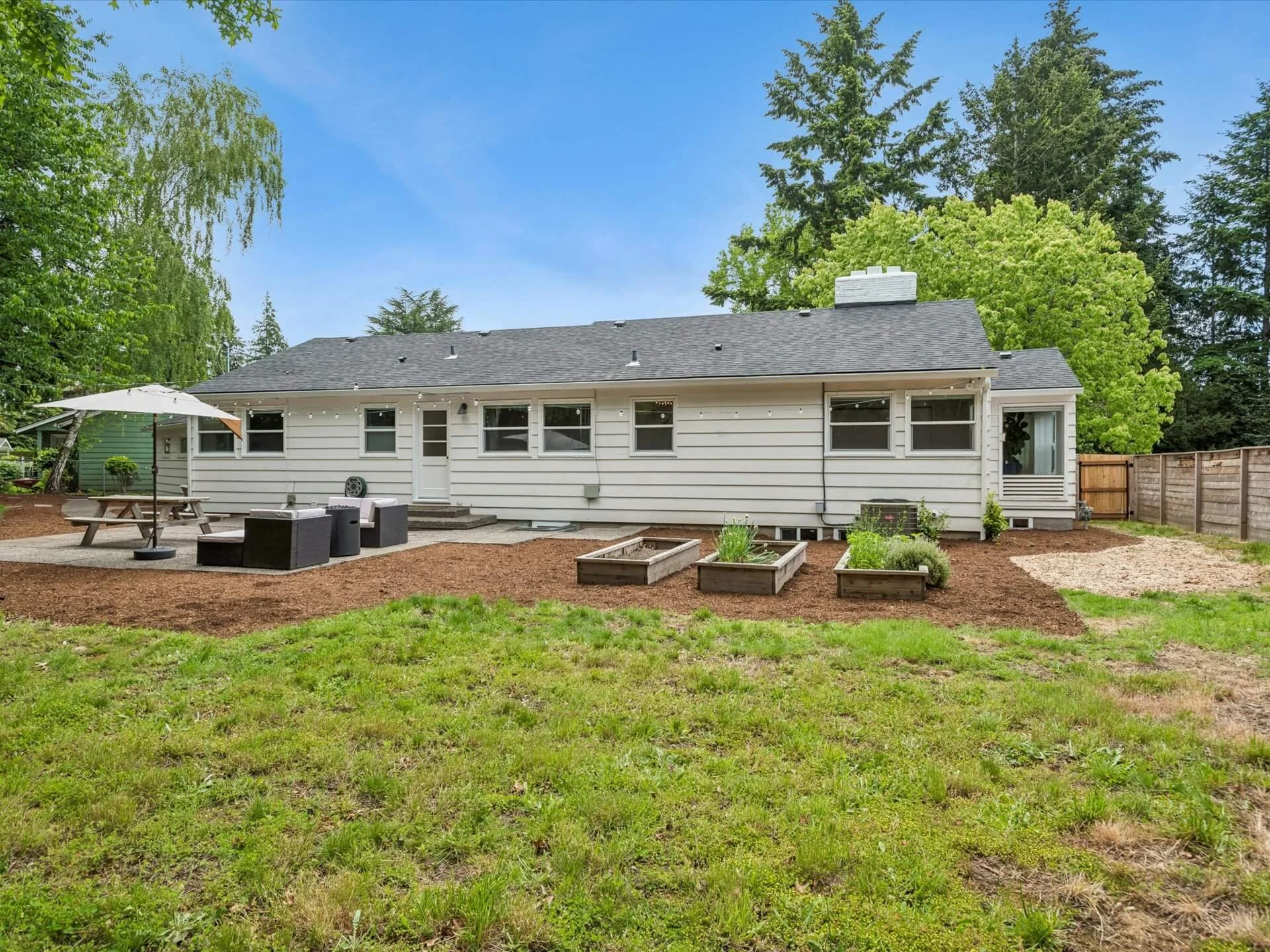46-SW Belvidere Pl - Portland - 226.jpg