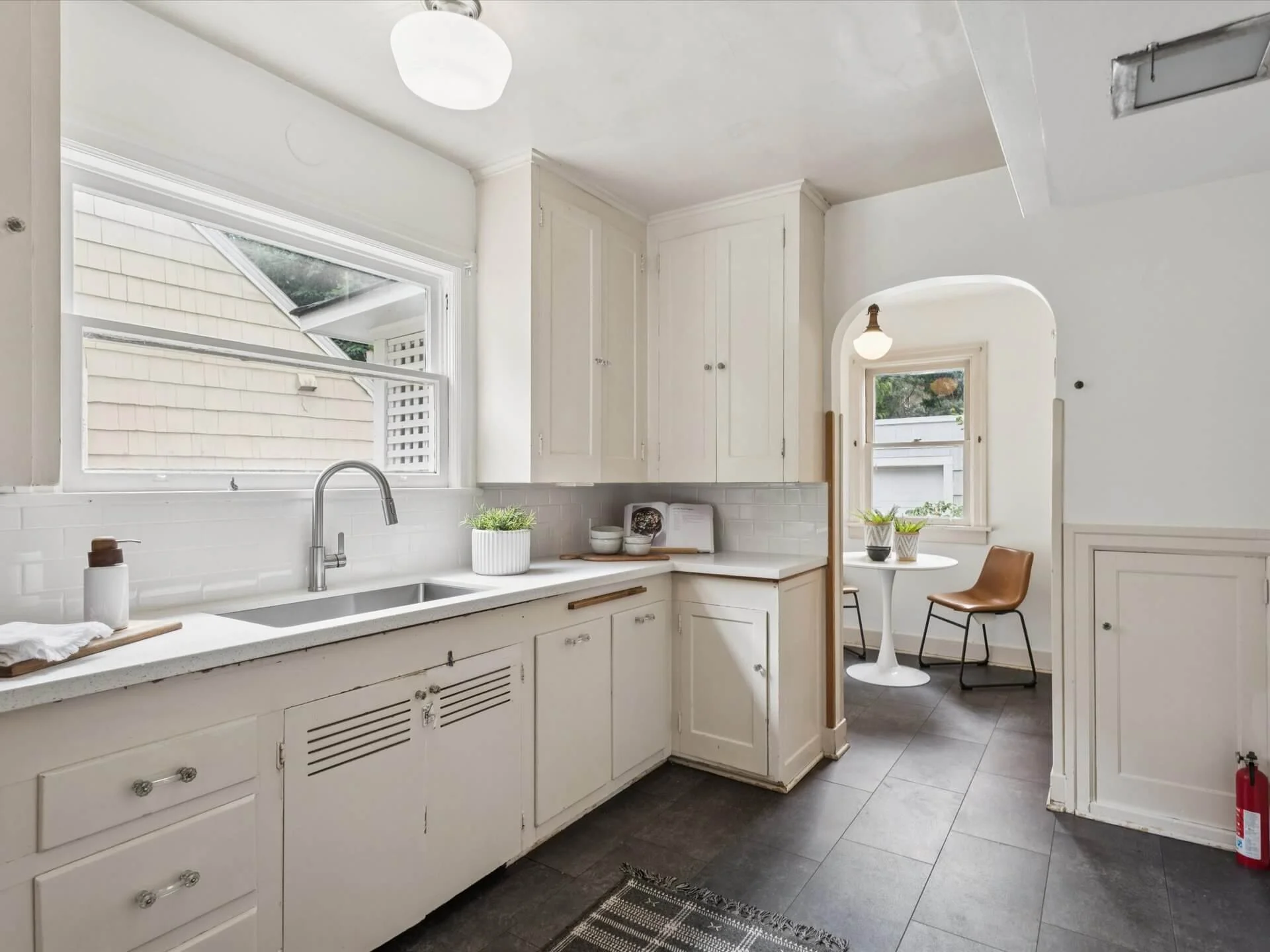 15-NE 12th Ave - Portland - 071.jpg