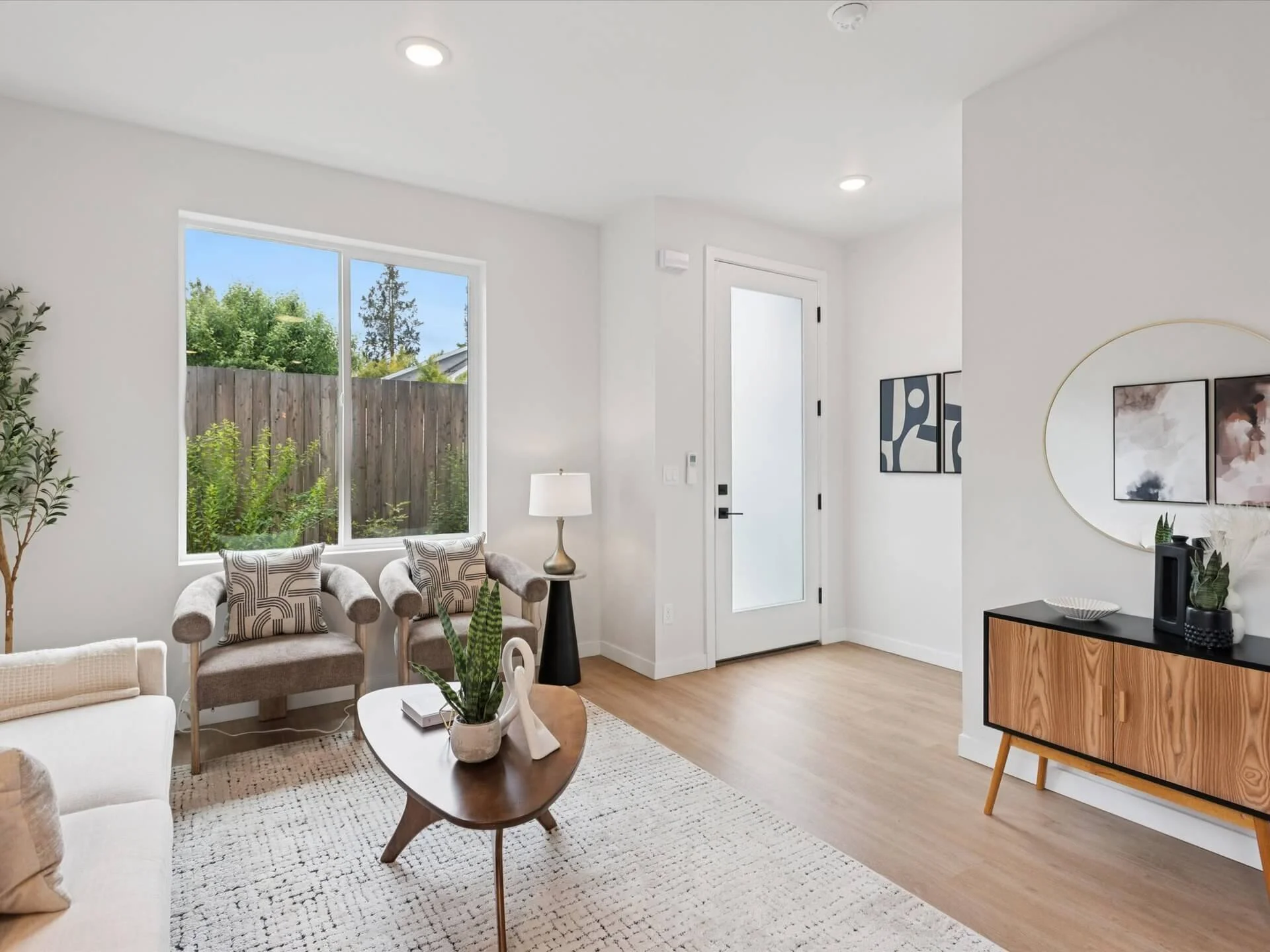 10-N Burrage Ave - Portland - 046.jpg