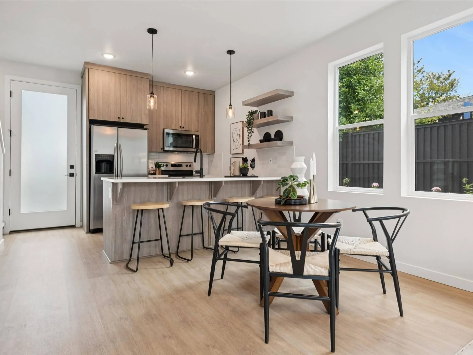 15-N Burrage Ave - Portland - 071.jpg