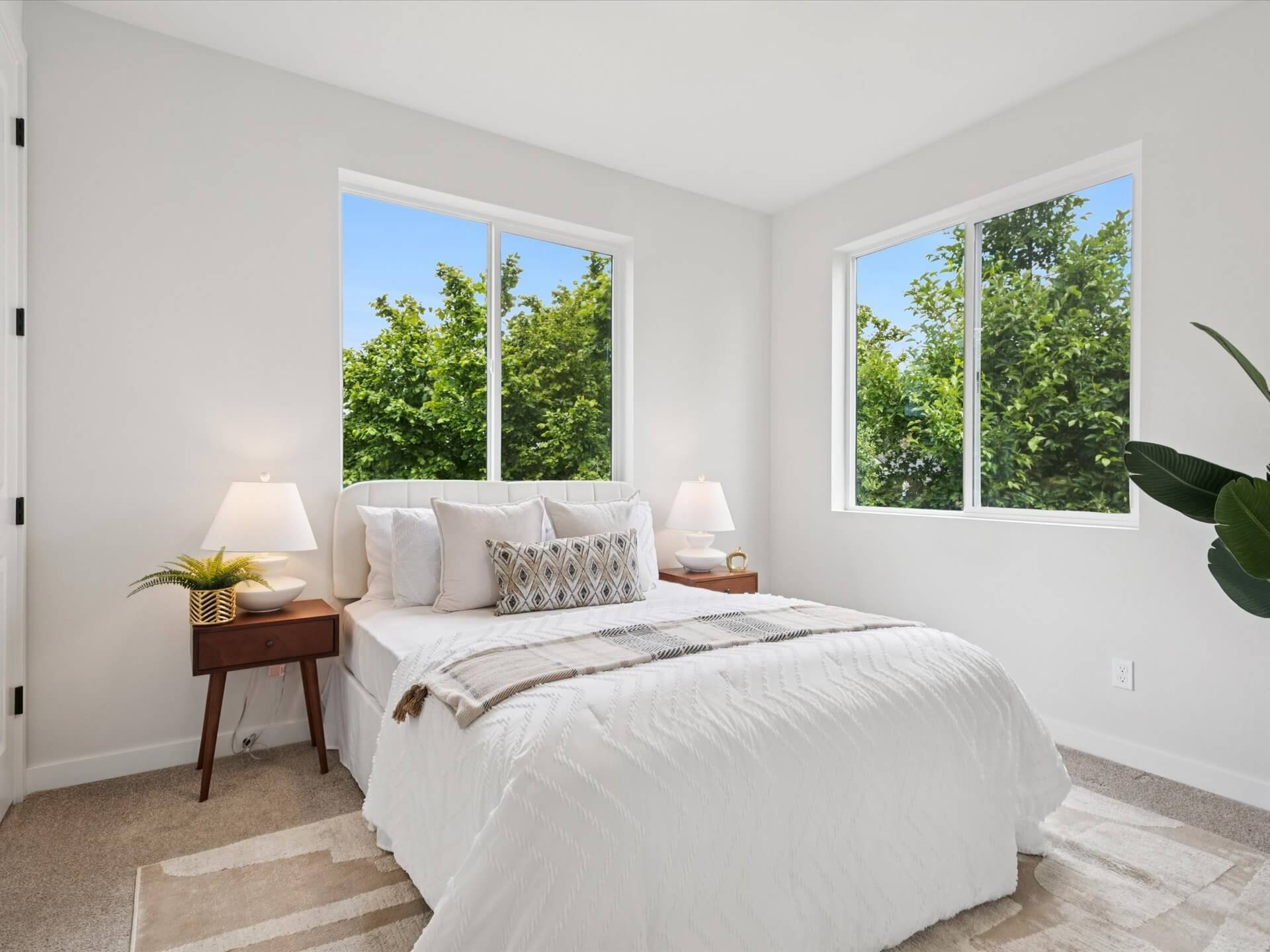 24-N Burrage Ave - Portland - 116.jpg