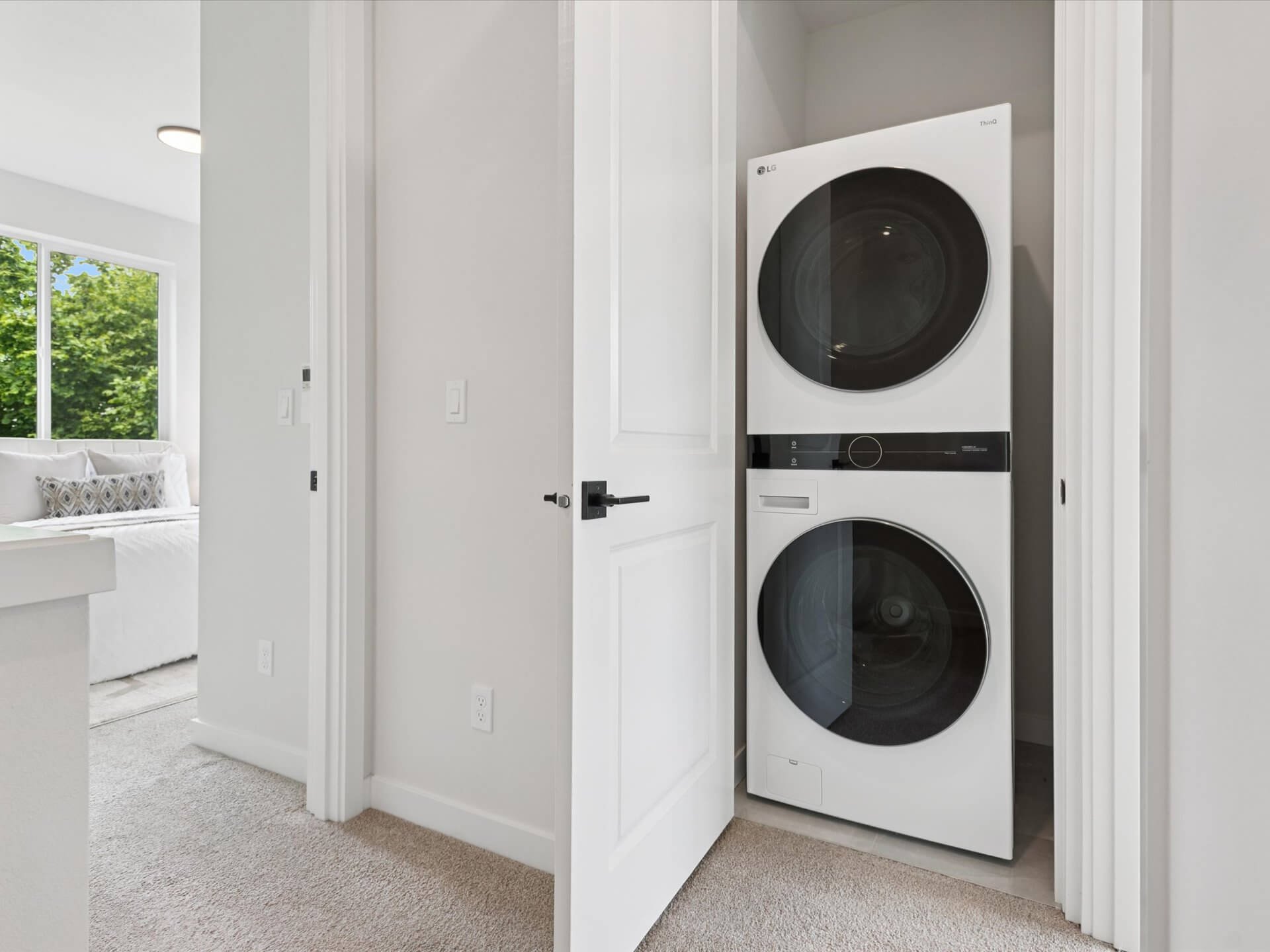 35-N Burrage Ave - Portland - 171.jpg