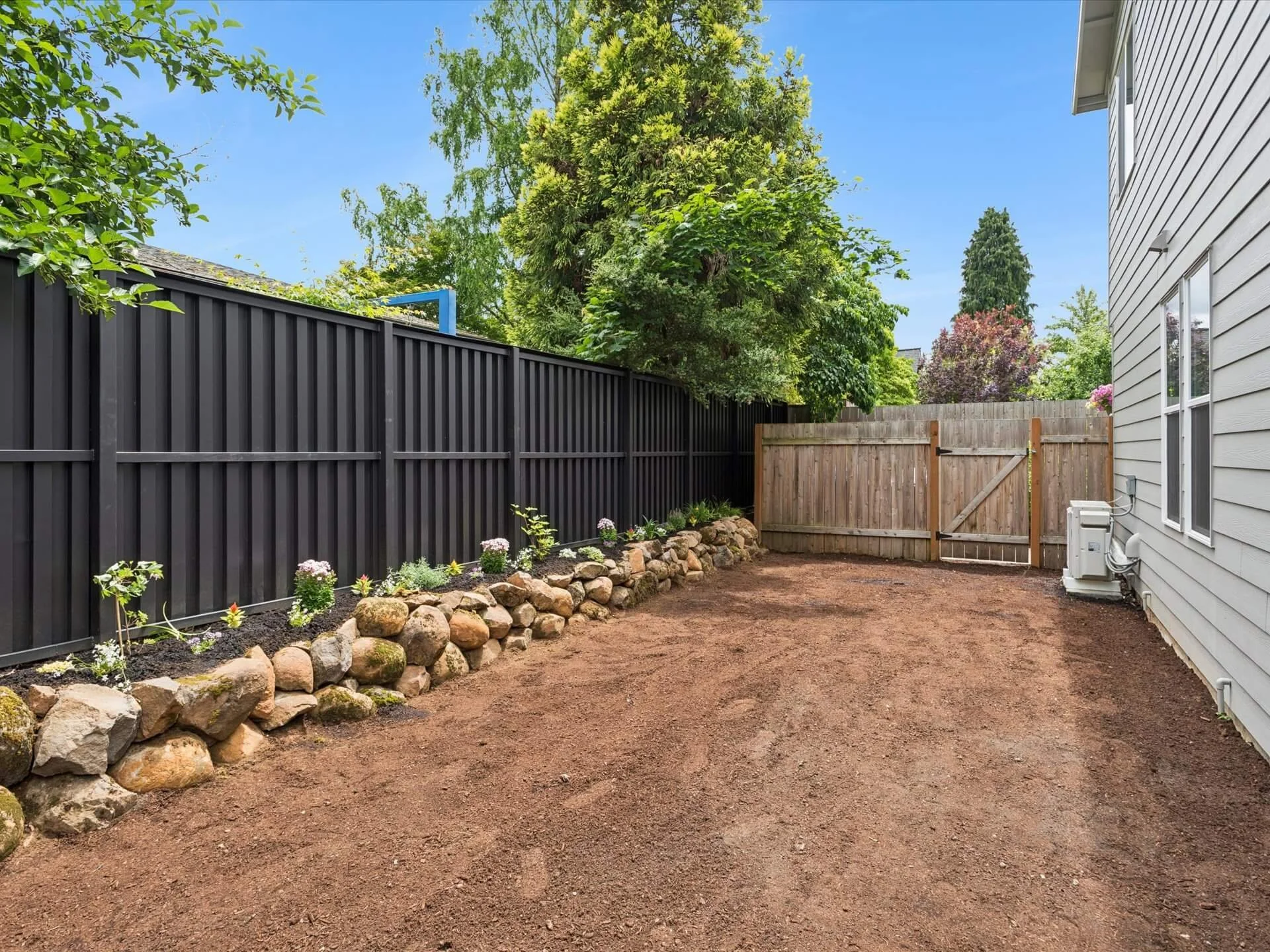 38-N Burrage Ave - Portland - 186.jpg