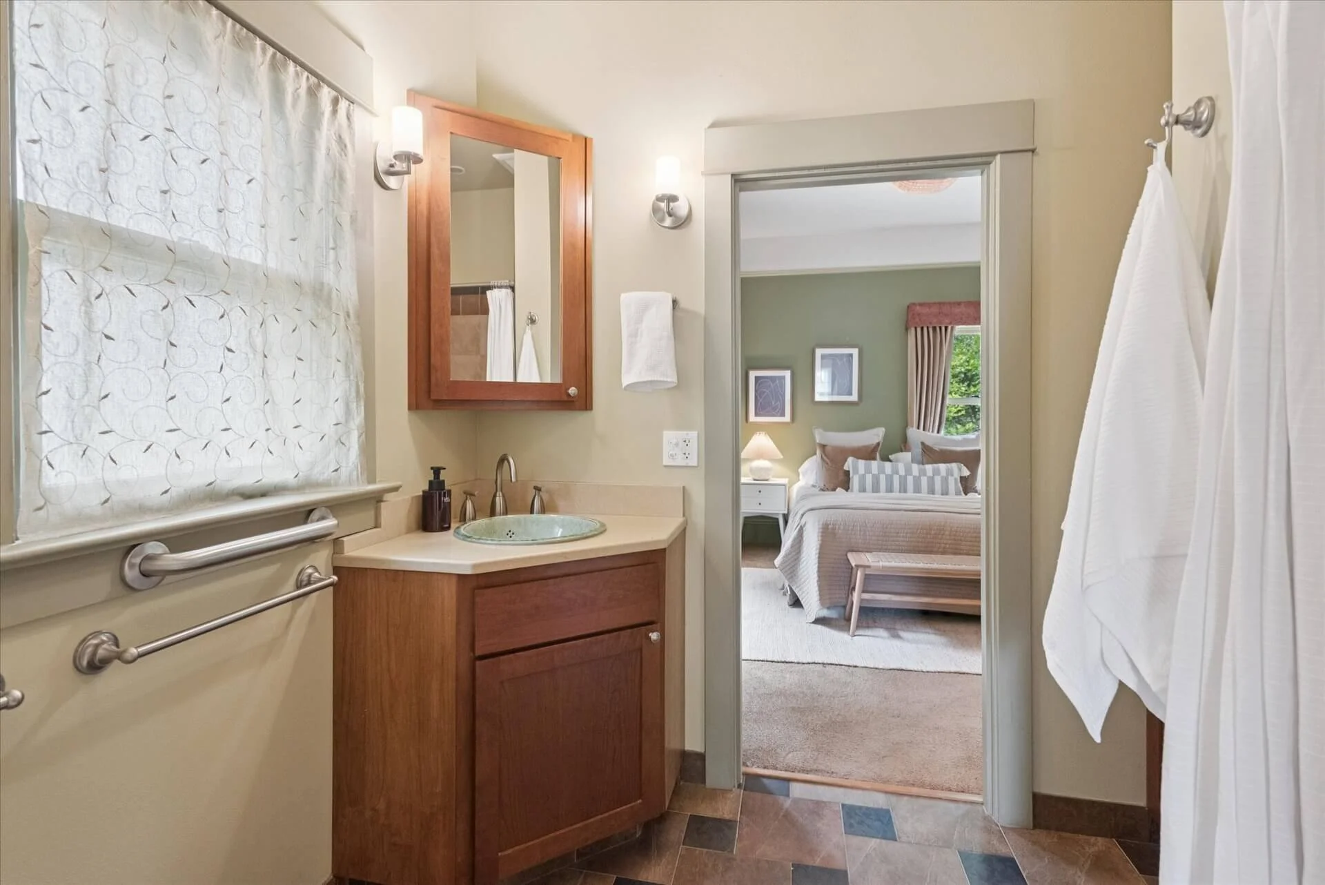 26-NE 48th Ave - Portland - 126.jpg