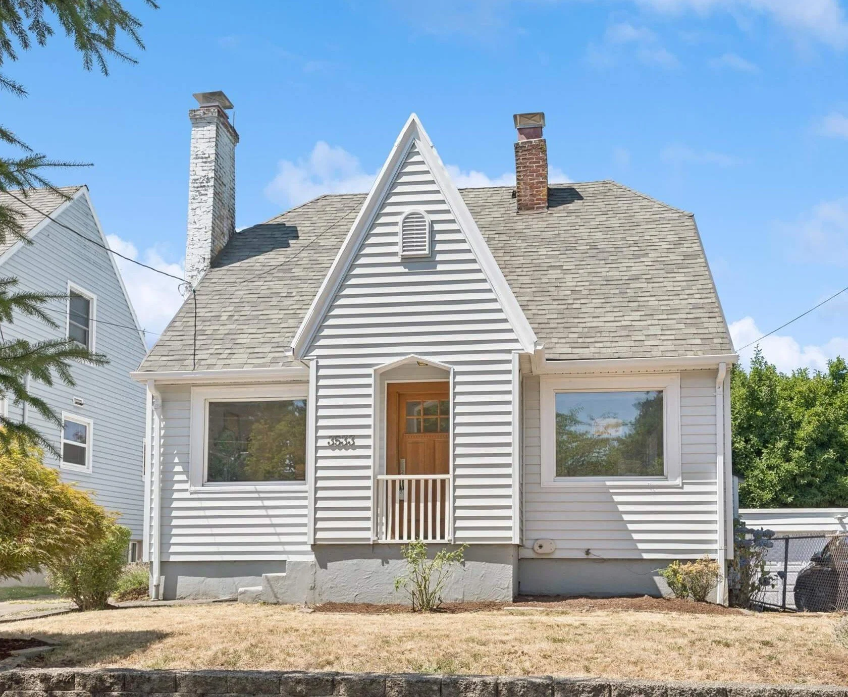 3533 NE 66th Ave. <strong>$450,000 </strong&gt